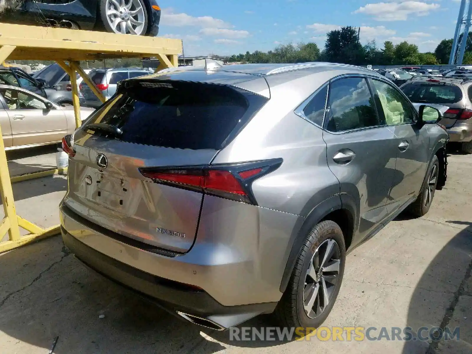 4 Фотография поврежденного автомобиля JTJBARBZ3K2184358 LEXUS NX 300 BAS 2019