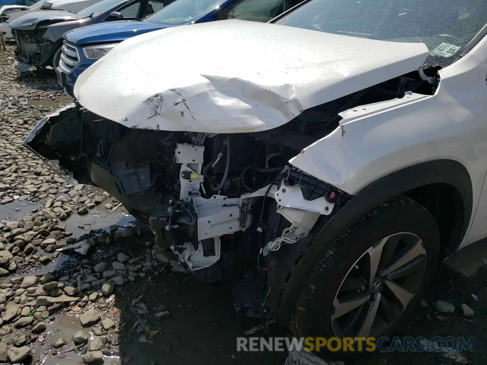 9 Фотография поврежденного автомобиля JTJBARBZ5K2192395 LEXUS NX 300 BAS 2019