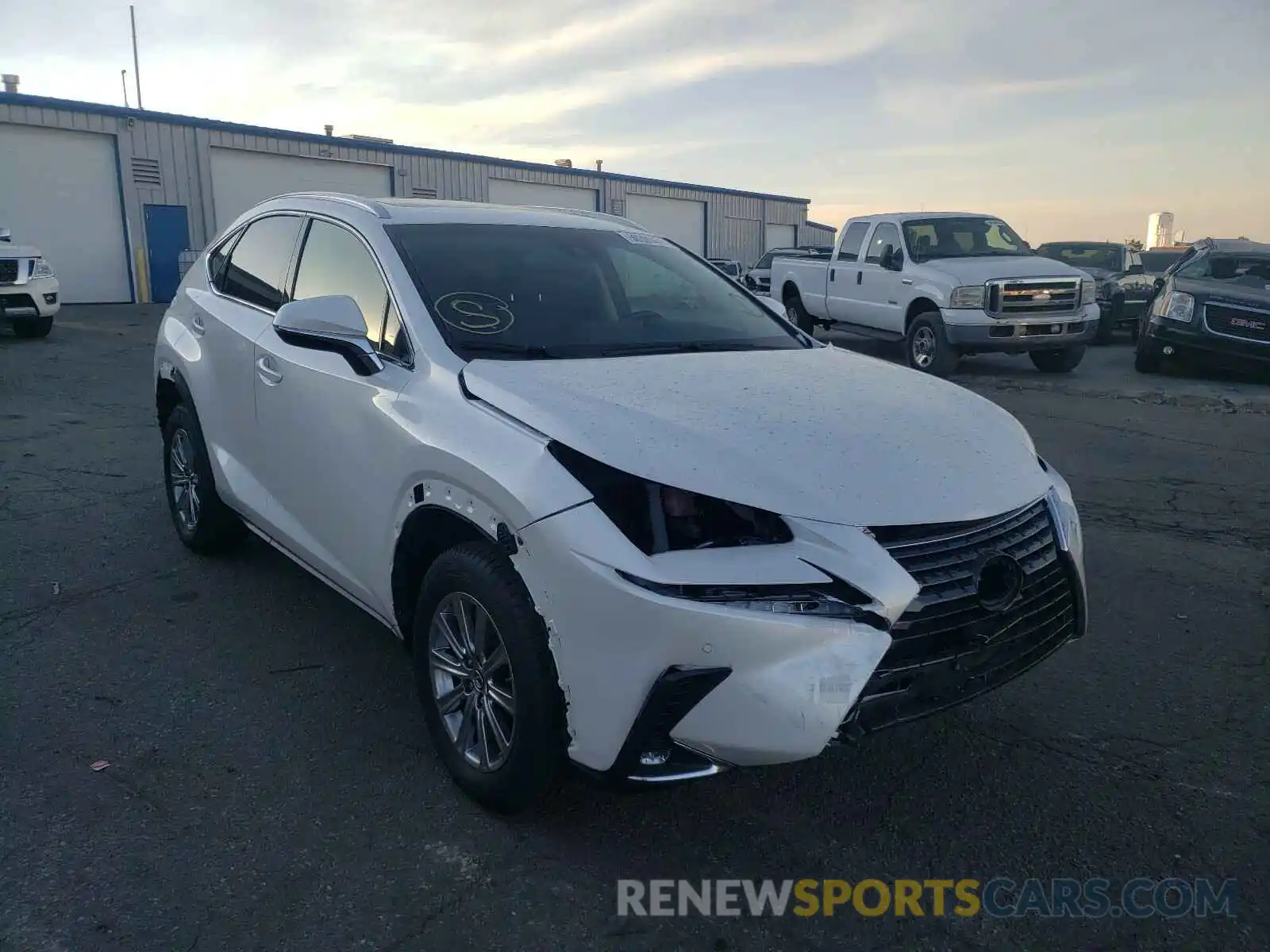 1 Фотография поврежденного автомобиля JTJBARBZ9K2211773 LEXUS NX 300 BAS 2019