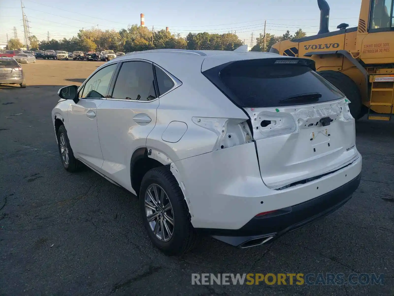 3 Фотография поврежденного автомобиля JTJBARBZ9K2211773 LEXUS NX 300 BAS 2019