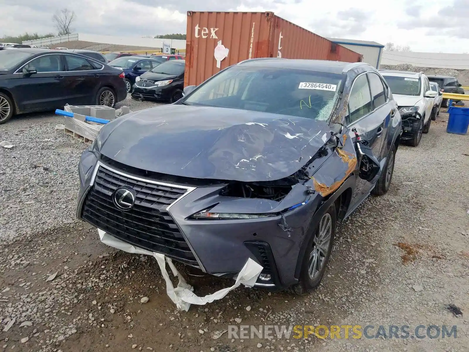 2 Фотография поврежденного автомобиля JTJYARBZ0K2140974 LEXUS NX 300 BAS 2019