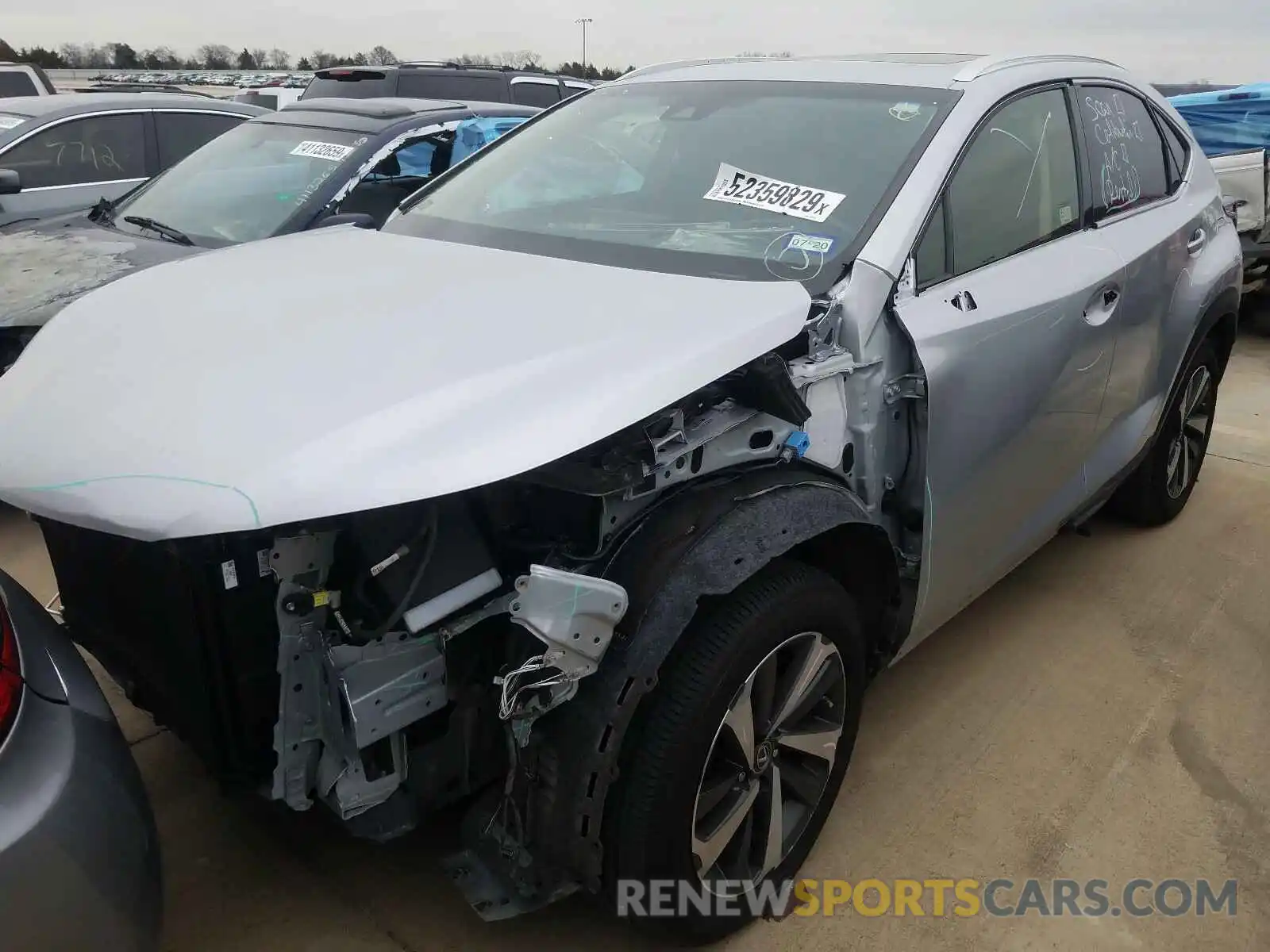 2 Фотография поврежденного автомобиля JTJYARBZ2K2127272 LEXUS NX 300 BAS 2019