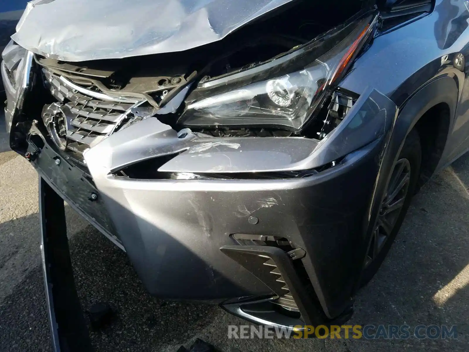 9 Photograph of a damaged car JTJYARBZ2K2139325 LEXUS NX 300 BAS 2019