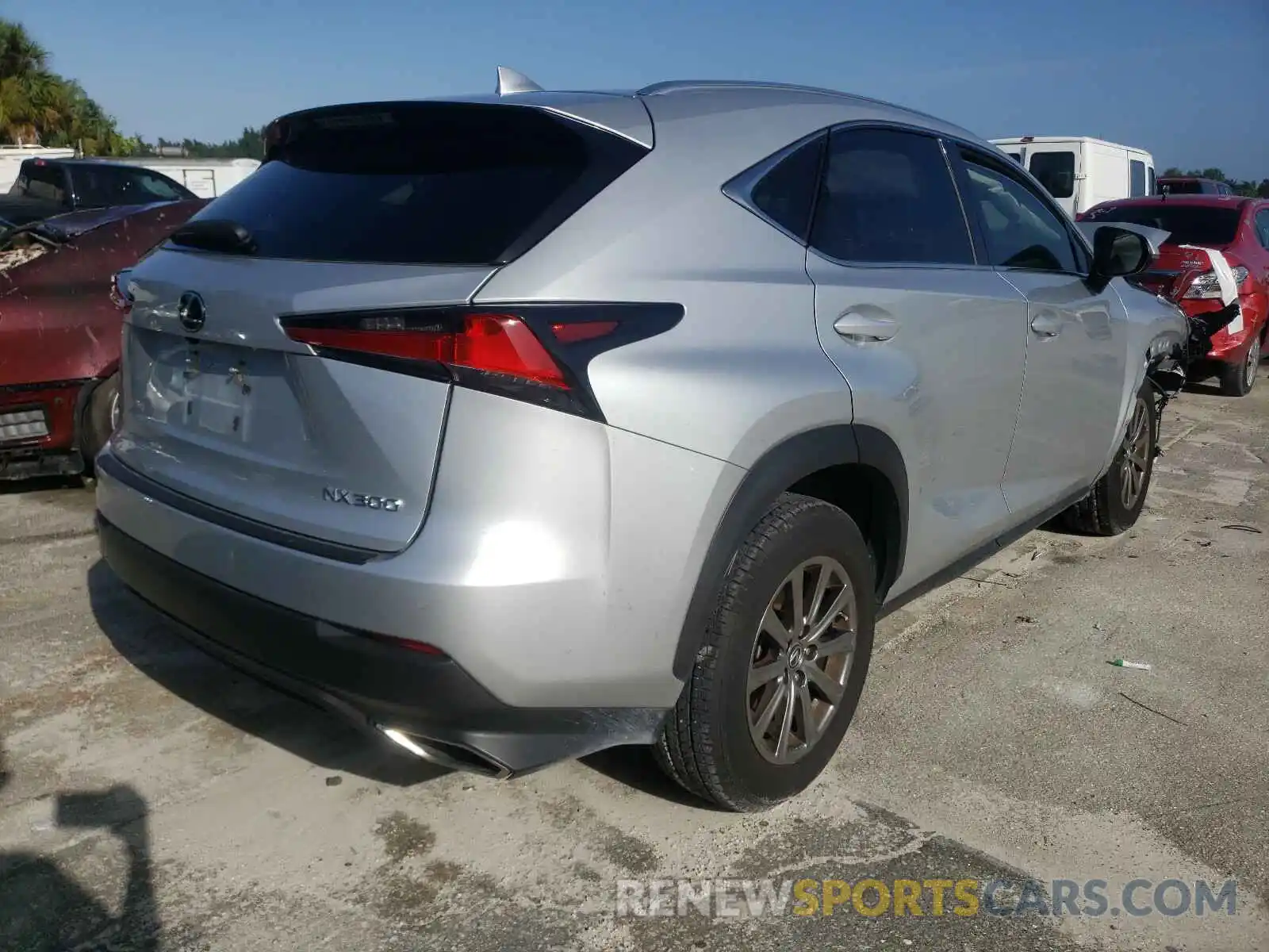 4 Фотография поврежденного автомобиля JTJYARBZ4K2117228 LEXUS NX 300 BAS 2019