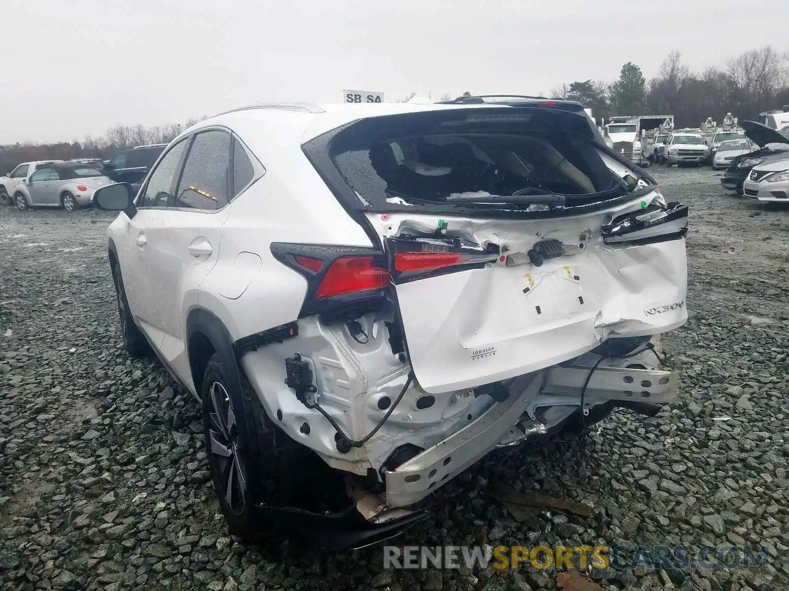 3 Фотография поврежденного автомобиля JTJYARBZ5K2137004 LEXUS NX 300 BAS 2019