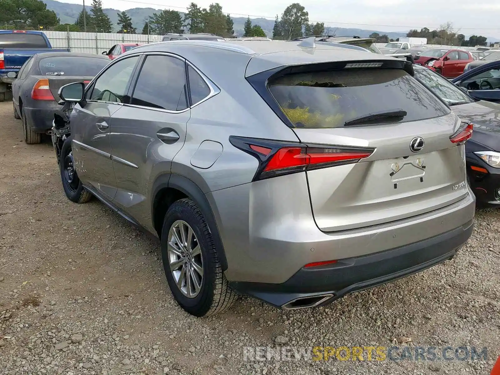 3 Фотография поврежденного автомобиля JTJYARBZ7K2144598 LEXUS NX 300 BAS 2019