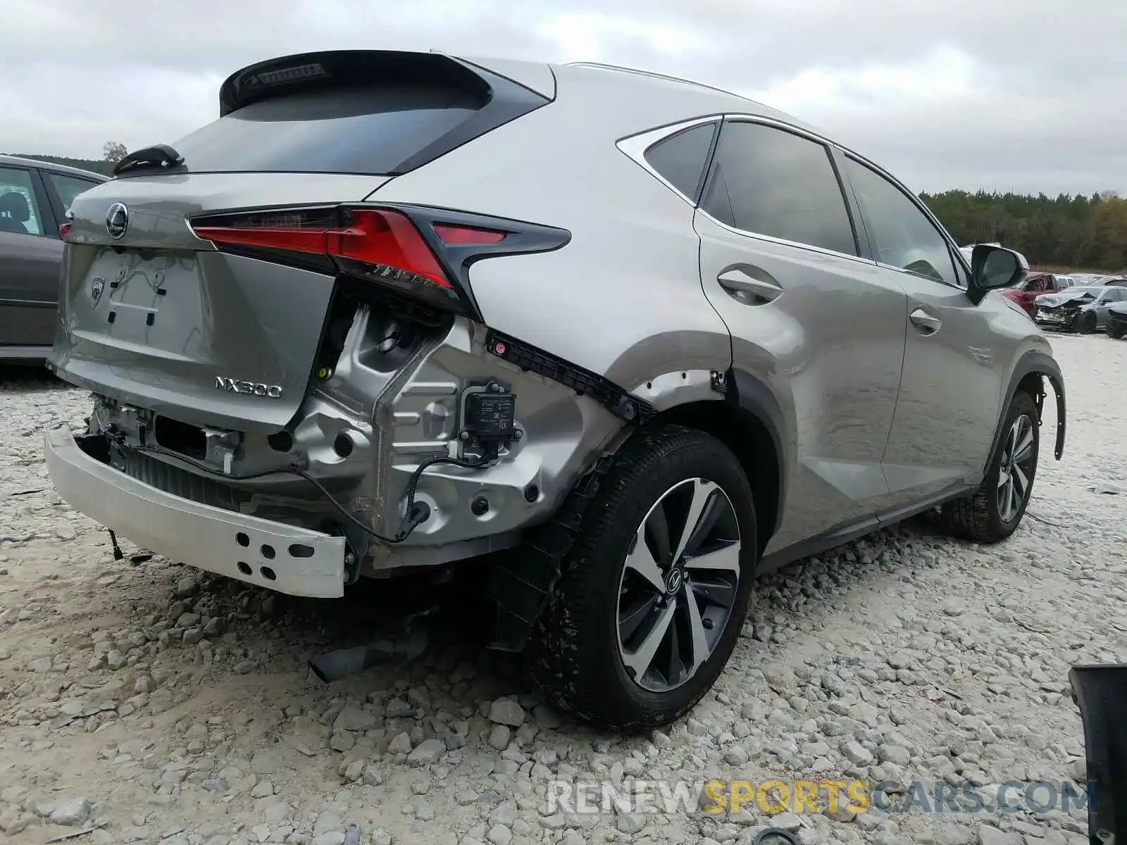 4 Фотография поврежденного автомобиля JTJYARBZ8K2149325 LEXUS NX 300 BAS 2019