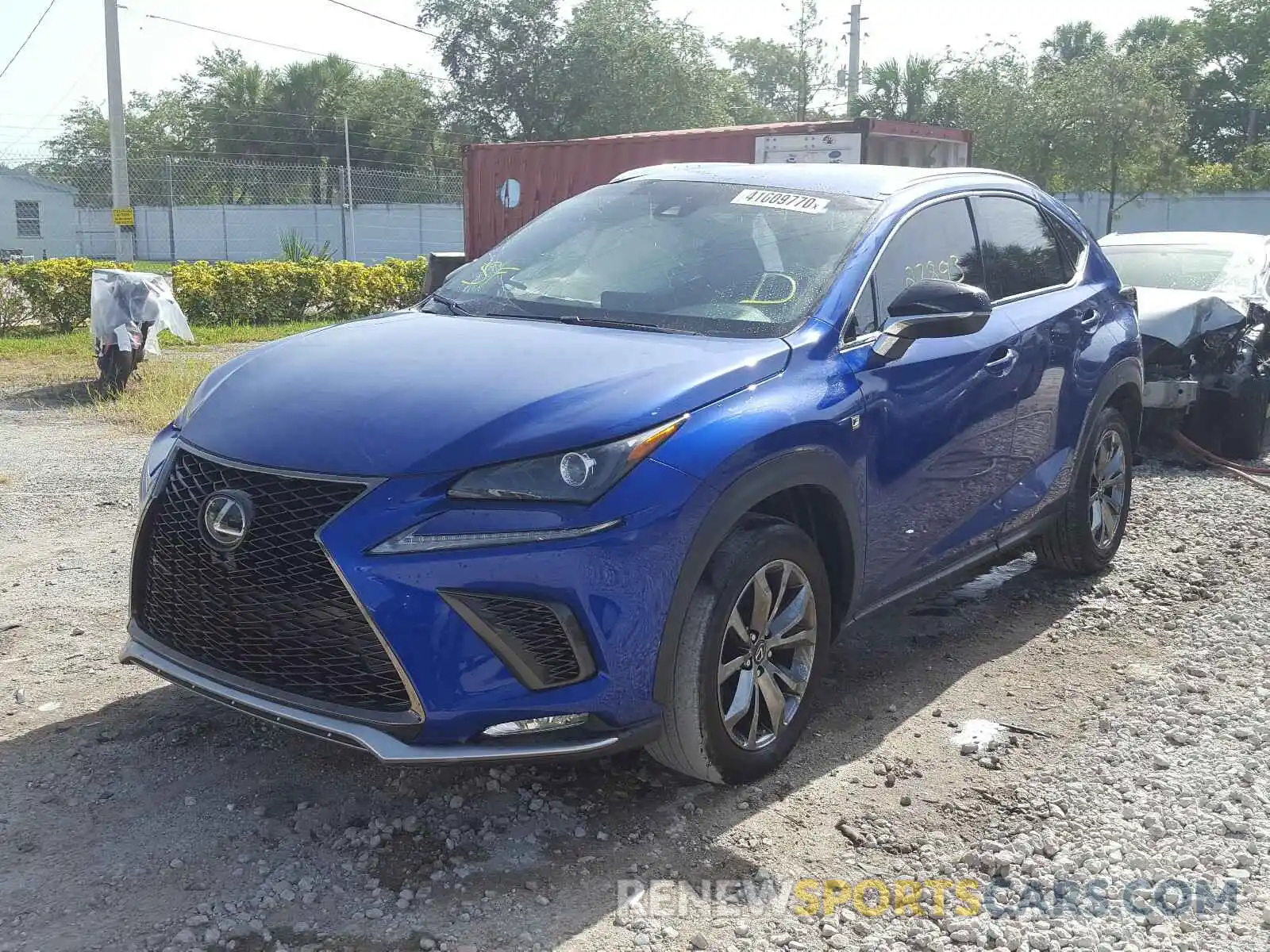 2 Фотография поврежденного автомобиля JTJYARBZ9K2124644 LEXUS NX 300 BAS 2019