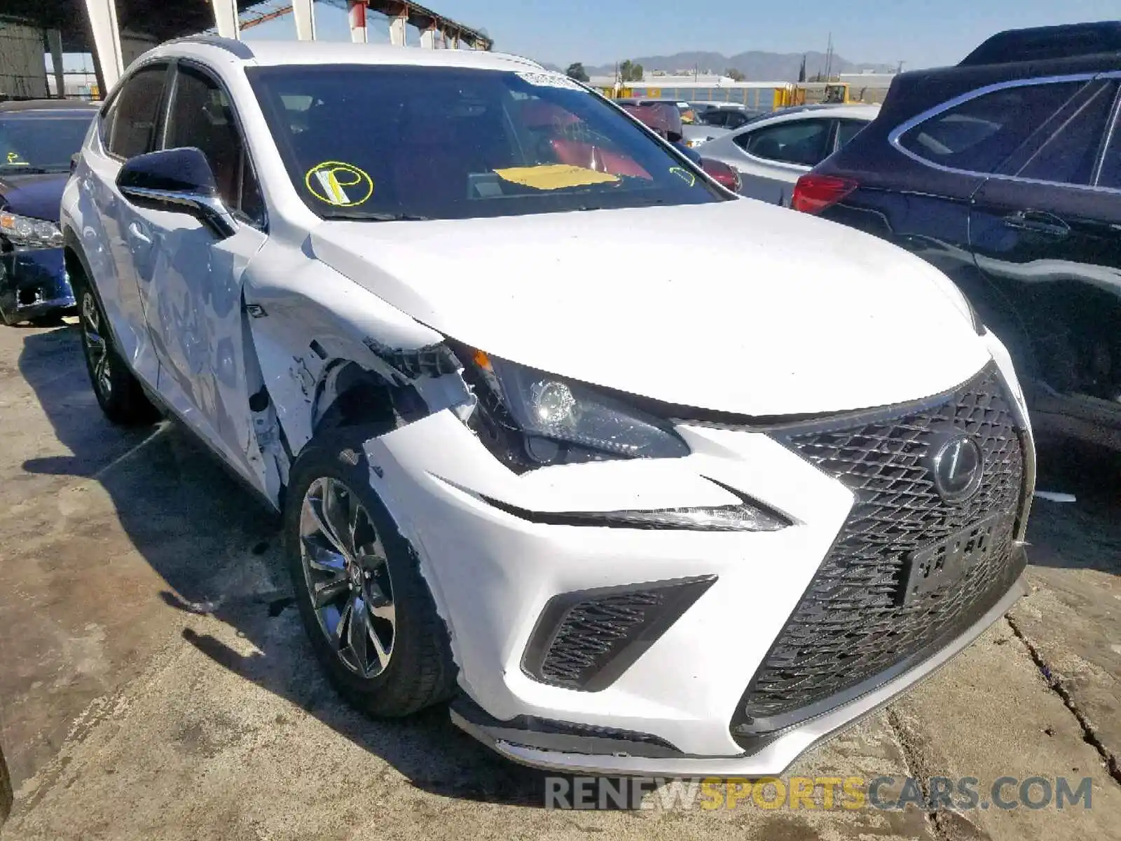 1 Фотография поврежденного автомобиля JTJYARBZ9K2142769 LEXUS NX 300 BAS 2019