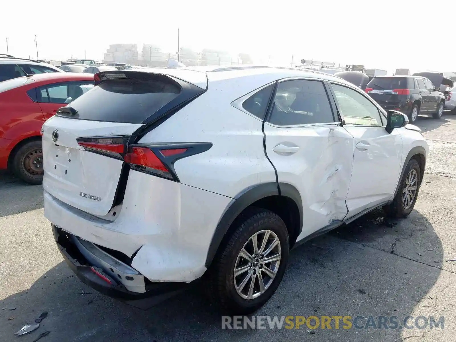 4 Фотография поврежденного автомобиля JTJYARBZXK2123177 LEXUS NX 300 BAS 2019