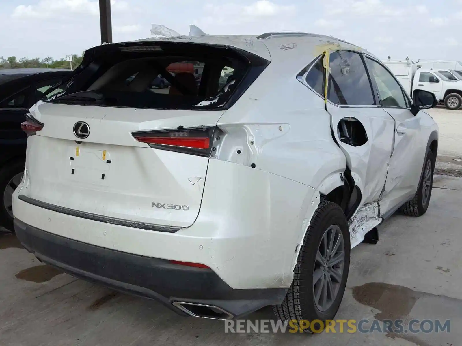 4 Фотография поврежденного автомобиля JTJYARBZXK2135314 LEXUS NX 300 BAS 2019