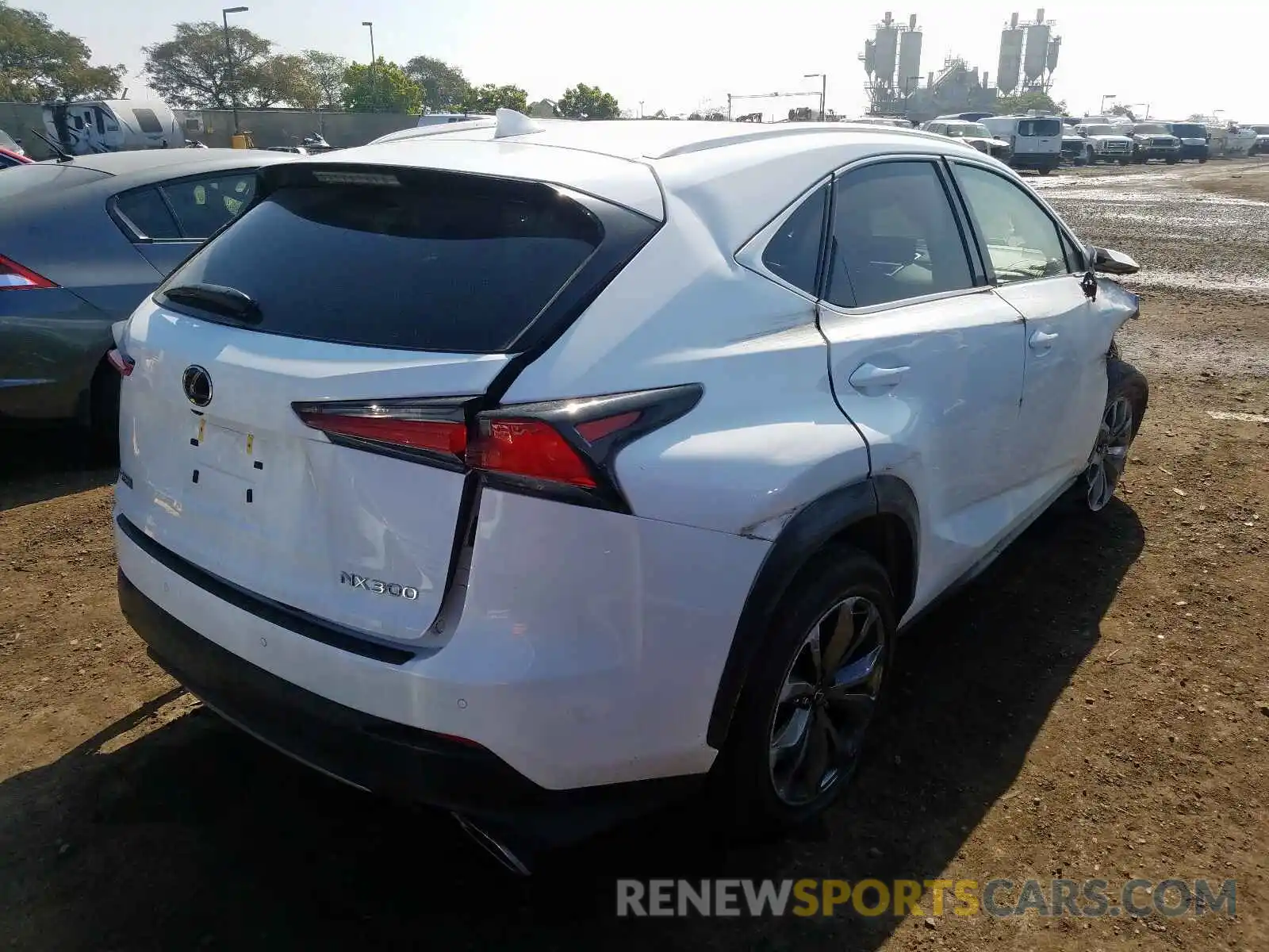 4 Фотография поврежденного автомобиля JTJYARBZXK2138777 LEXUS NX 300 BAS 2019