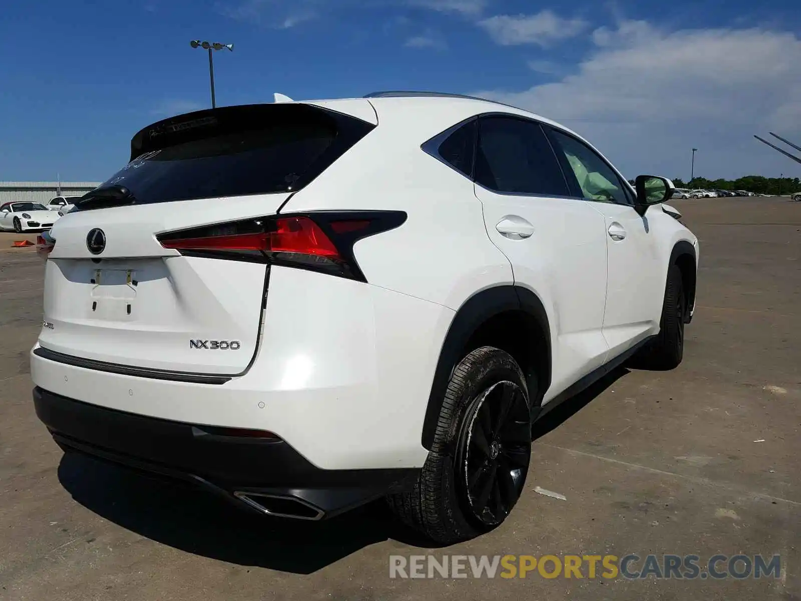 4 Фотография поврежденного автомобиля JTJYARBZXK2156065 LEXUS NX 300 BAS 2019