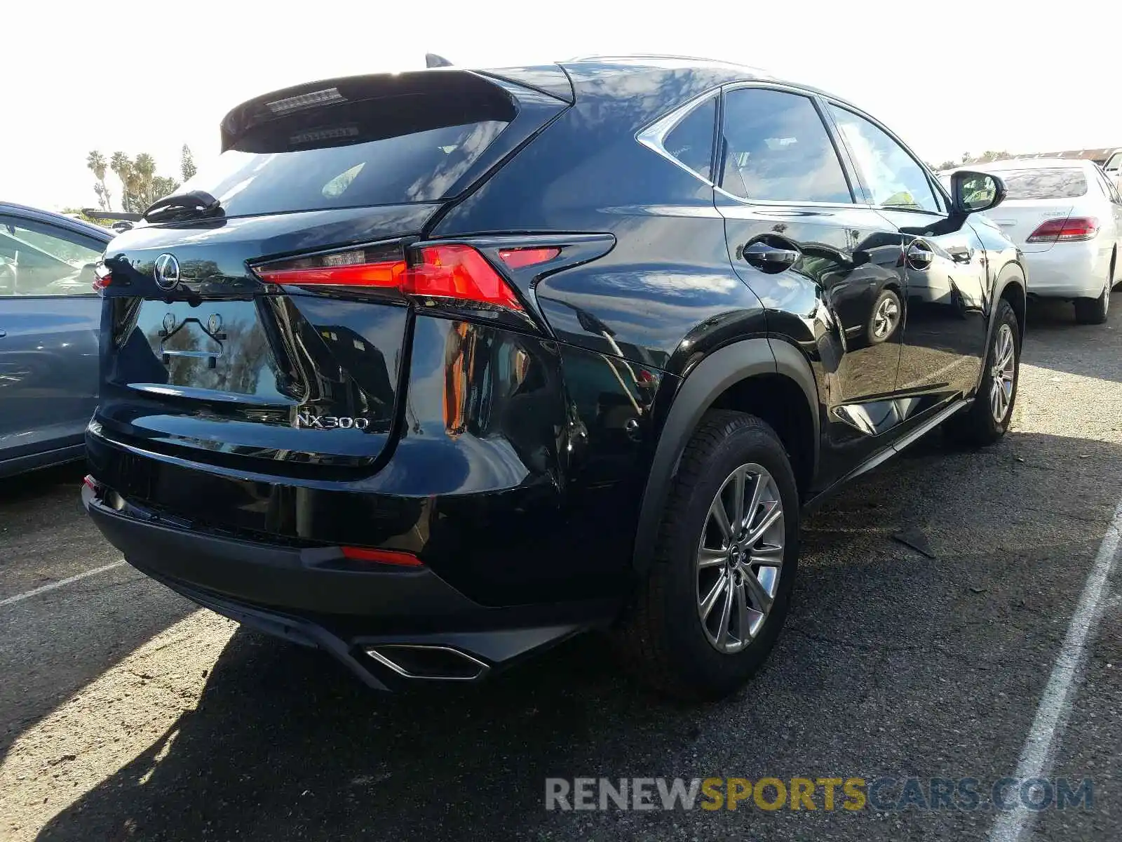 4 Фотография поврежденного автомобиля JTJDARBZ3M2179351 LEXUS NX 300 BAS 2021