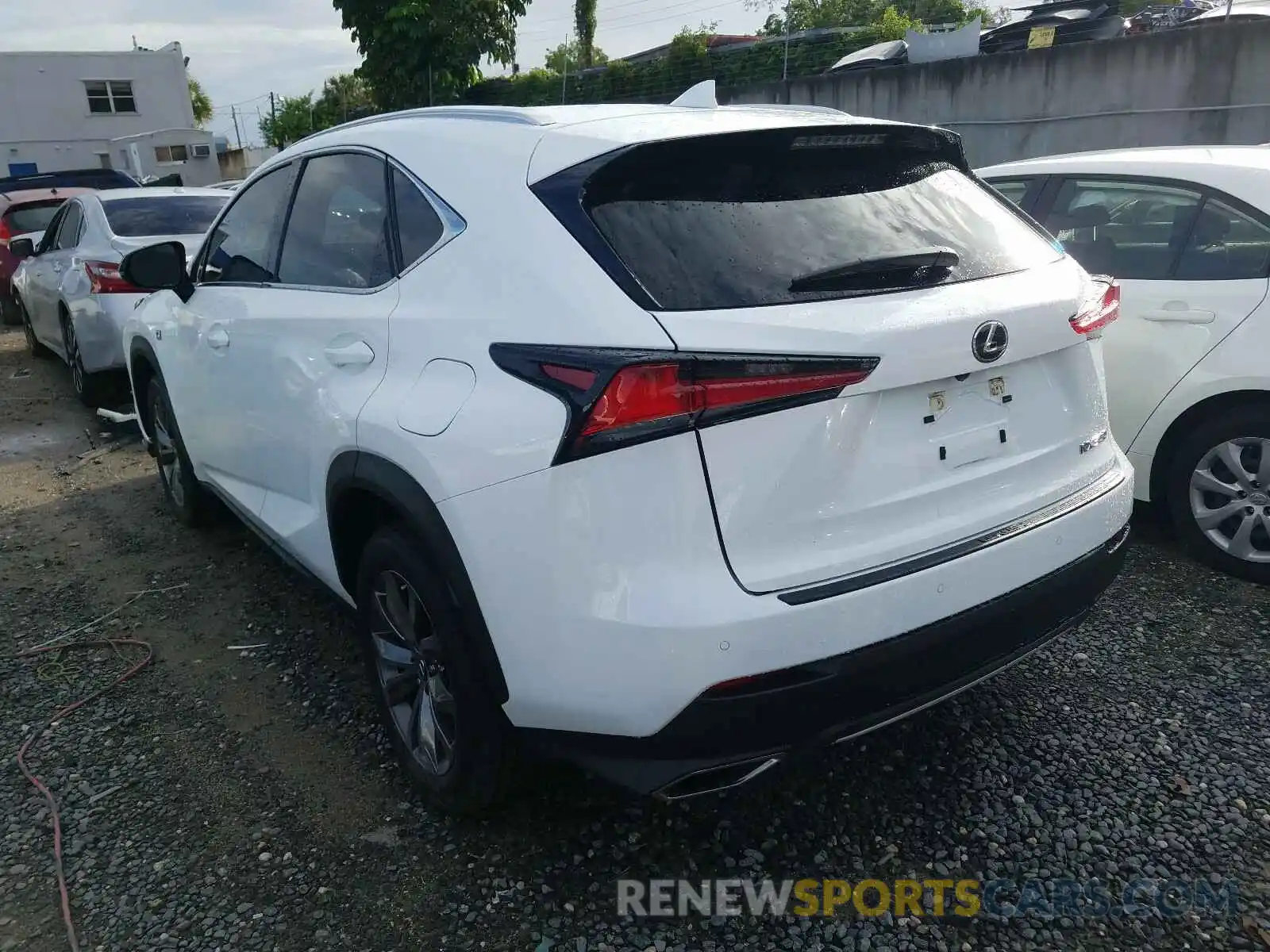 3 Фотография поврежденного автомобиля JTJSARBZ4L5003221 LEXUS NX 300 F-S 2020