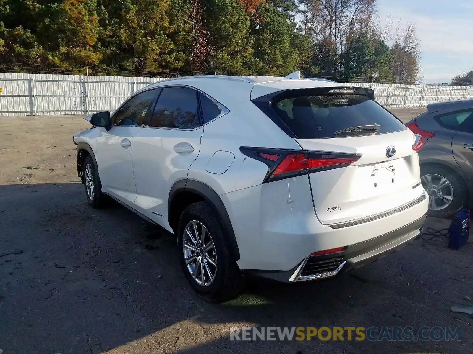 3 Фотография поврежденного автомобиля JTJBJRBZ0K2108564 LEXUS NX 300H 2019