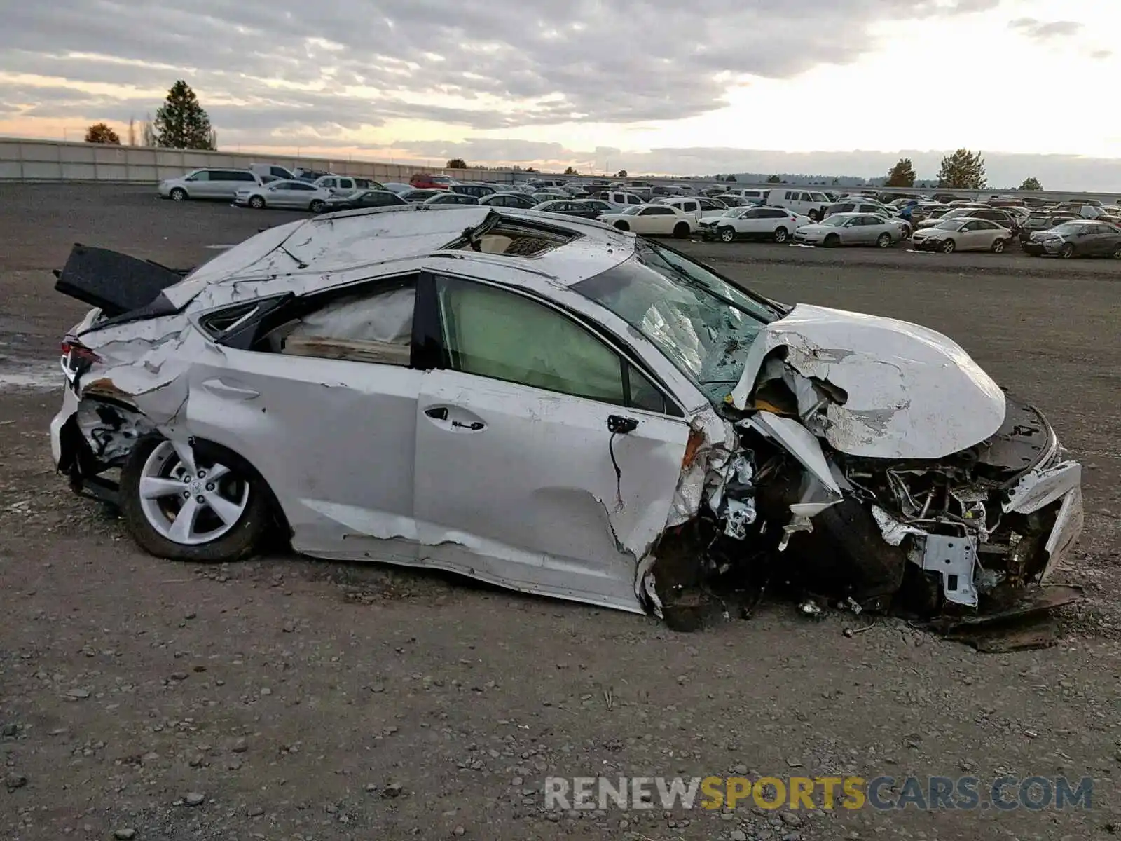 9 Photograph of a damaged car JTJBJRBZ4K2097214 LEXUS NX 300H 2019