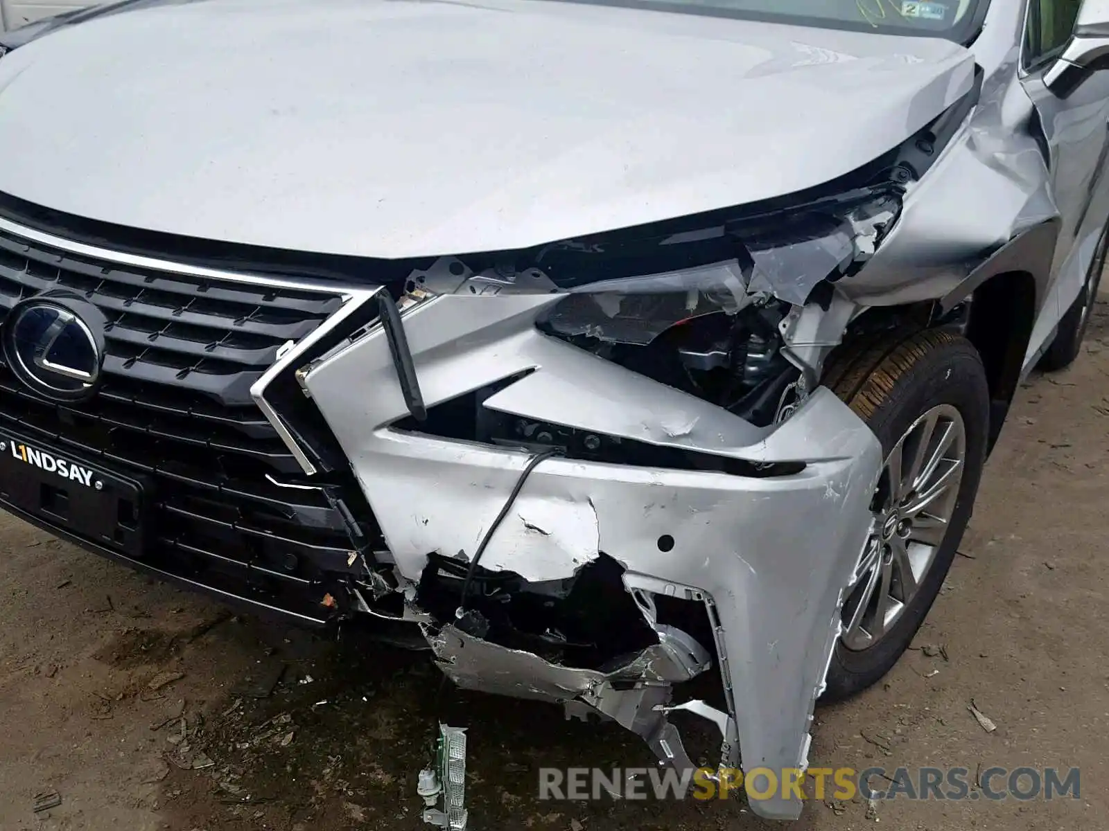 9 Photograph of a damaged car JTJBJRBZ6K2116636 LEXUS NX 300H 2019