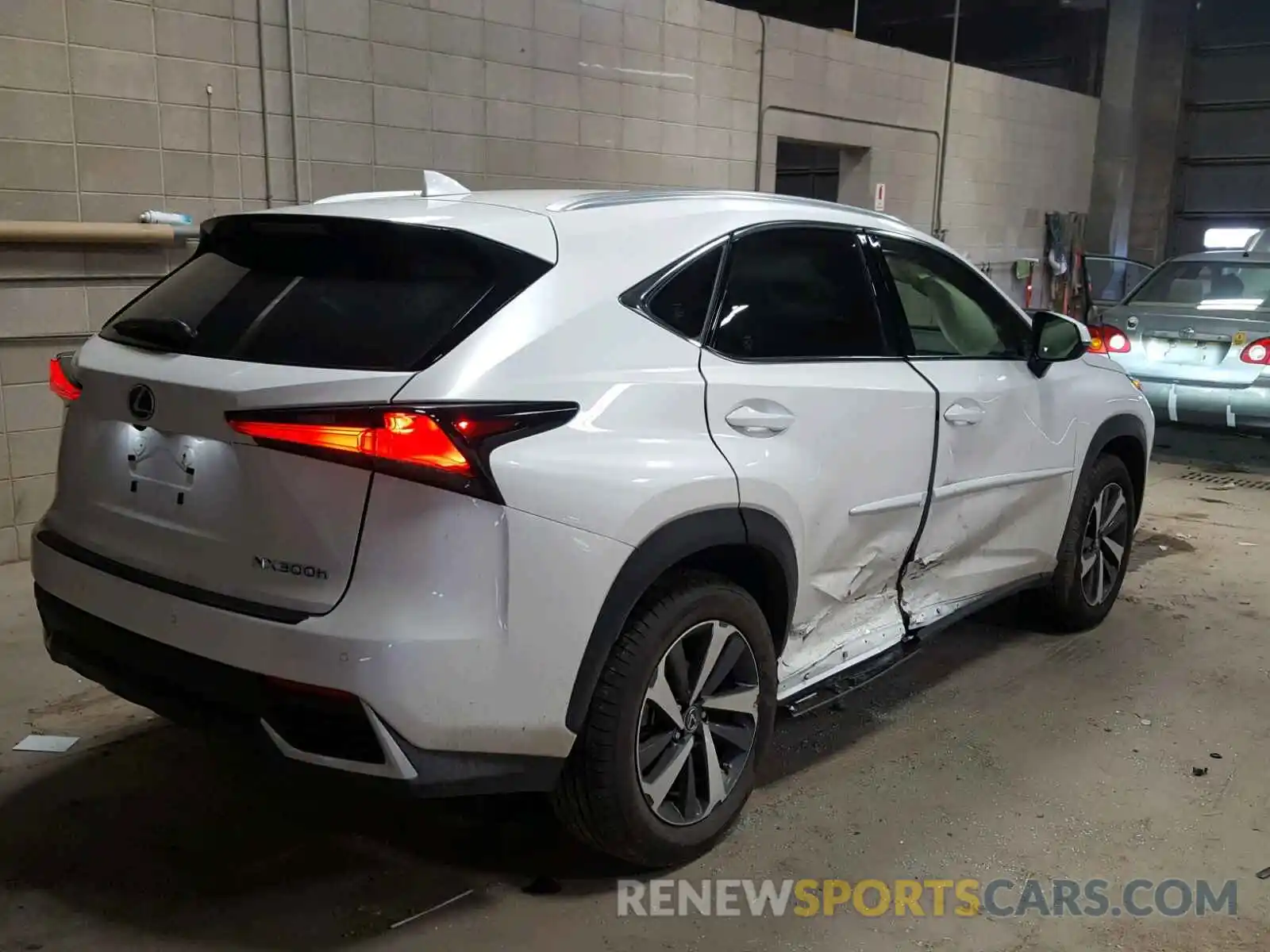 4 Фотография поврежденного автомобиля JTJBJRBZ9K2100642 LEXUS NX 300H 2019