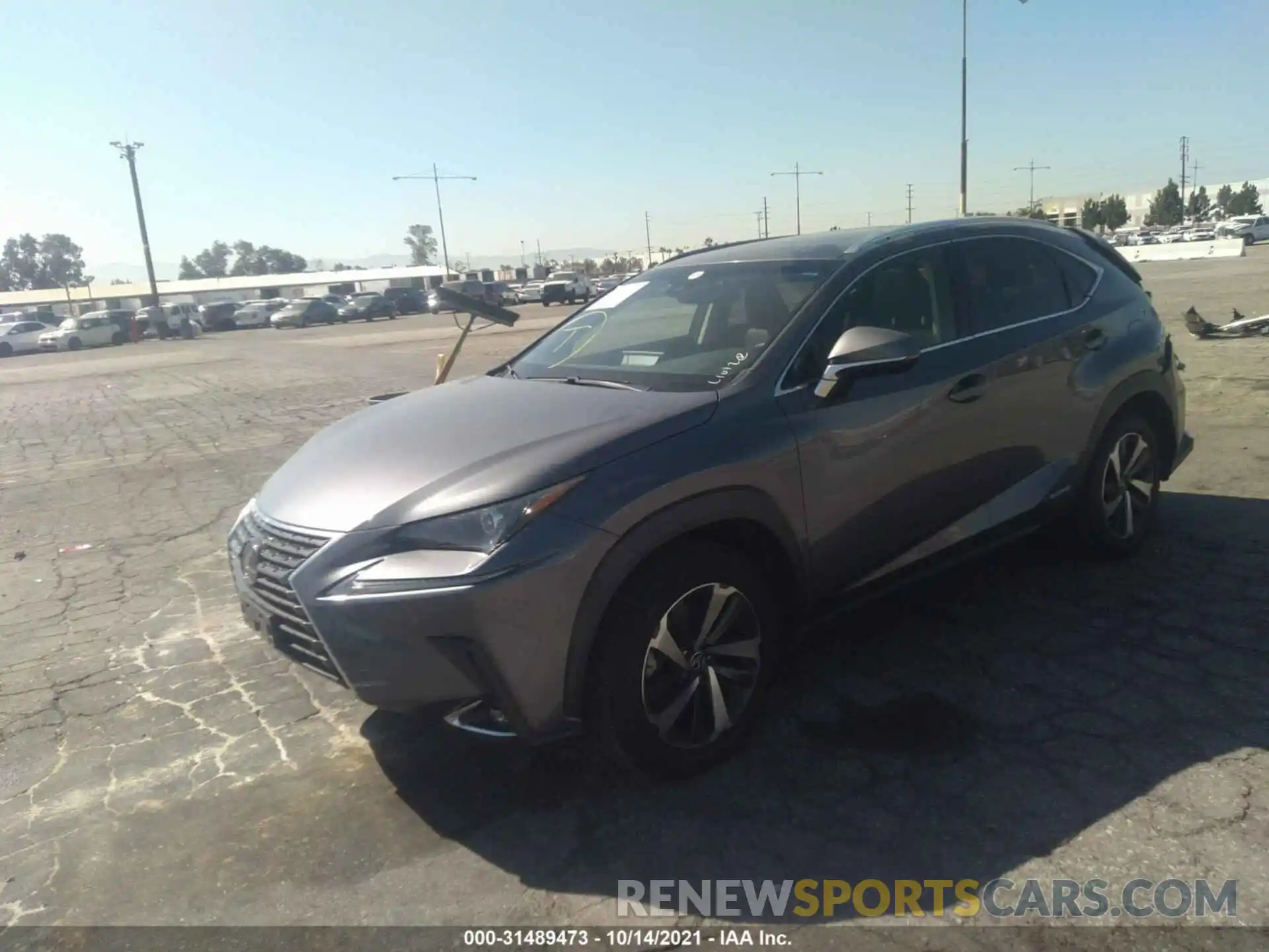 2 Фотография поврежденного автомобиля JTJBJRBZXK2120513 LEXUS NX 300H 2019