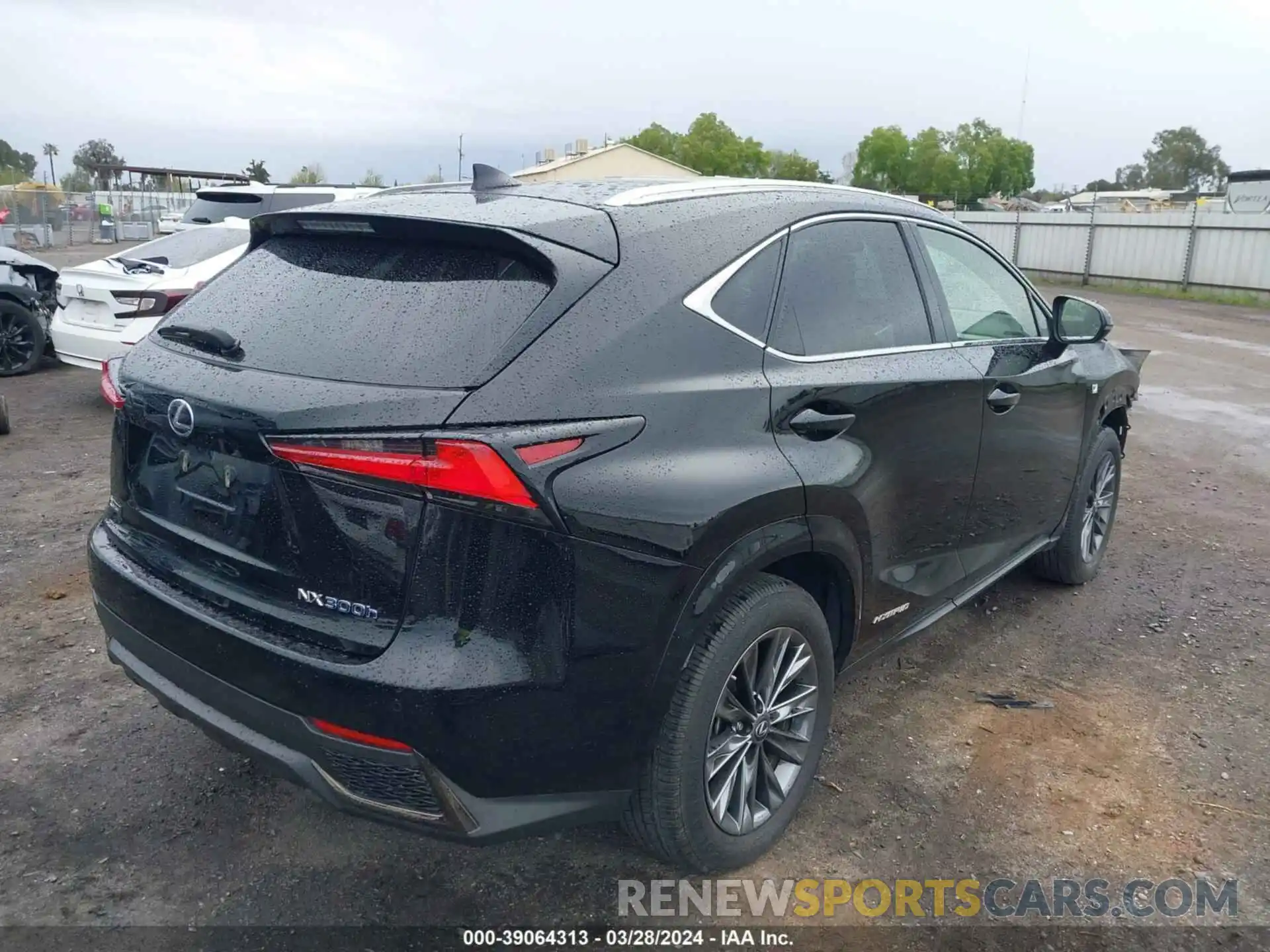 4 Фотография поврежденного автомобиля JTJSJRDZ1M2153190 LEXUS NX 300H 2021