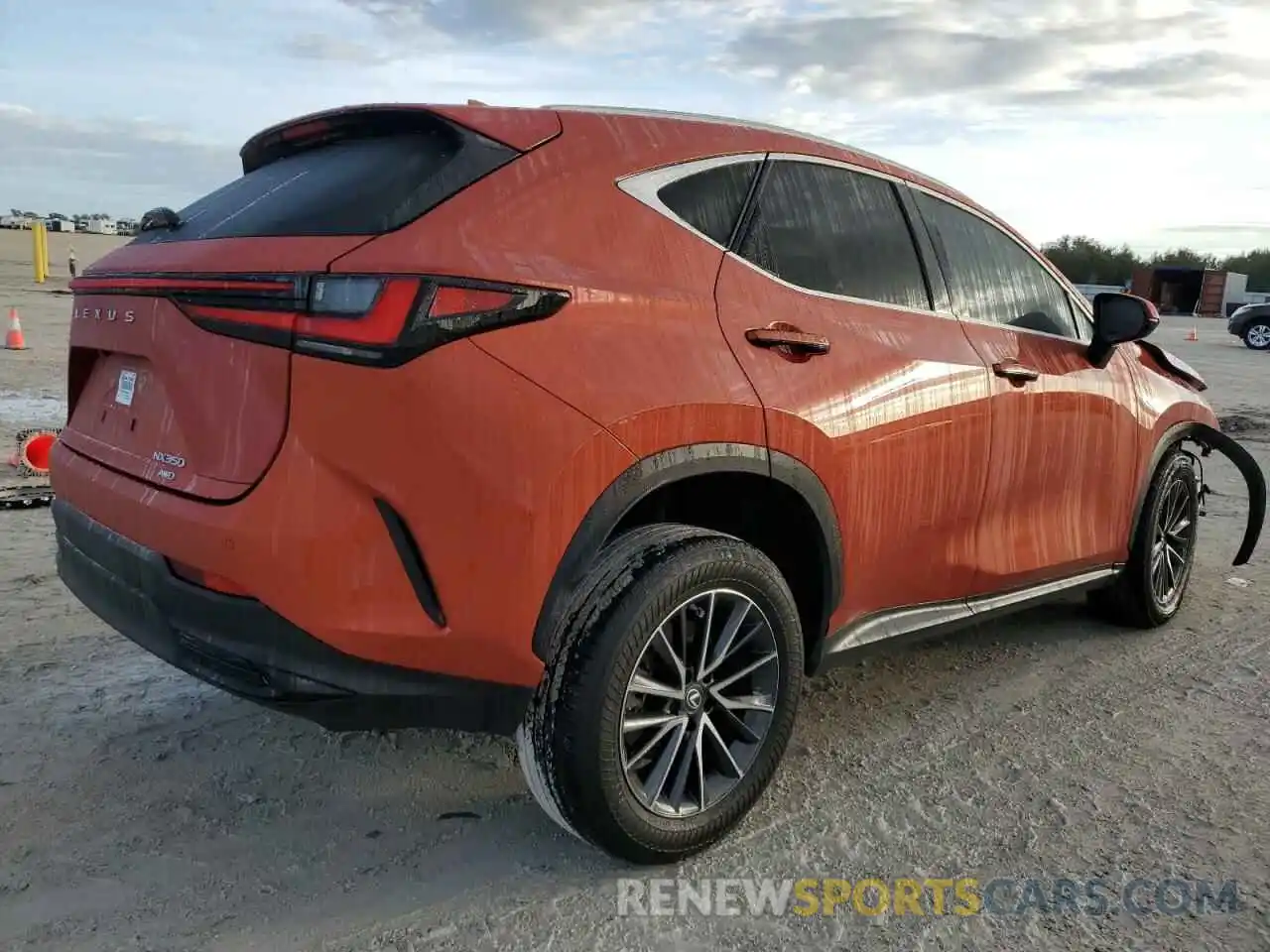 3 Photograph of a damaged car 2T2GGCEZ6NC009586 LEXUS NX 350 2022