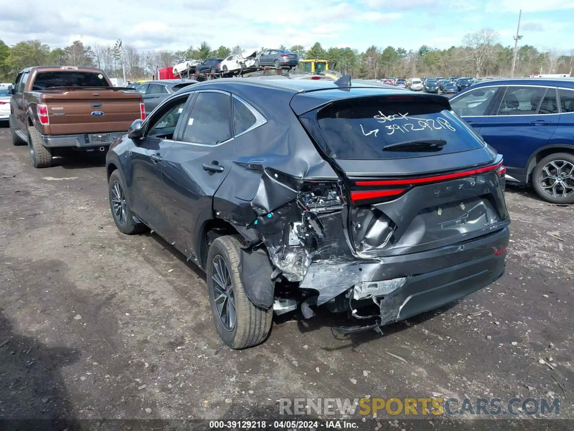 3 Photograph of a damaged car 2T2GGCEZ9RC058769 LEXUS NX 350 2024