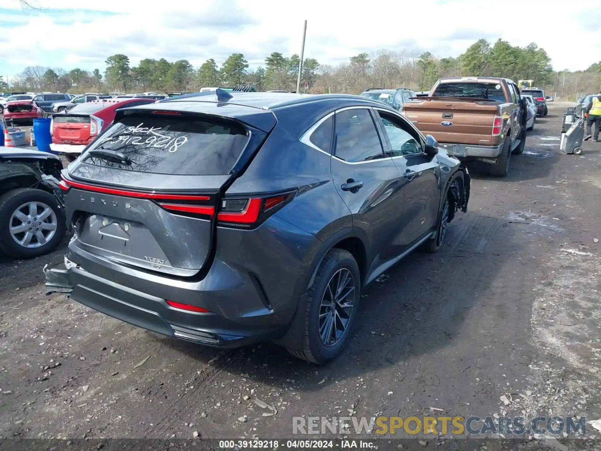 4 Фотография поврежденного автомобиля 2T2GGCEZ9RC058769 LEXUS NX 350 2024