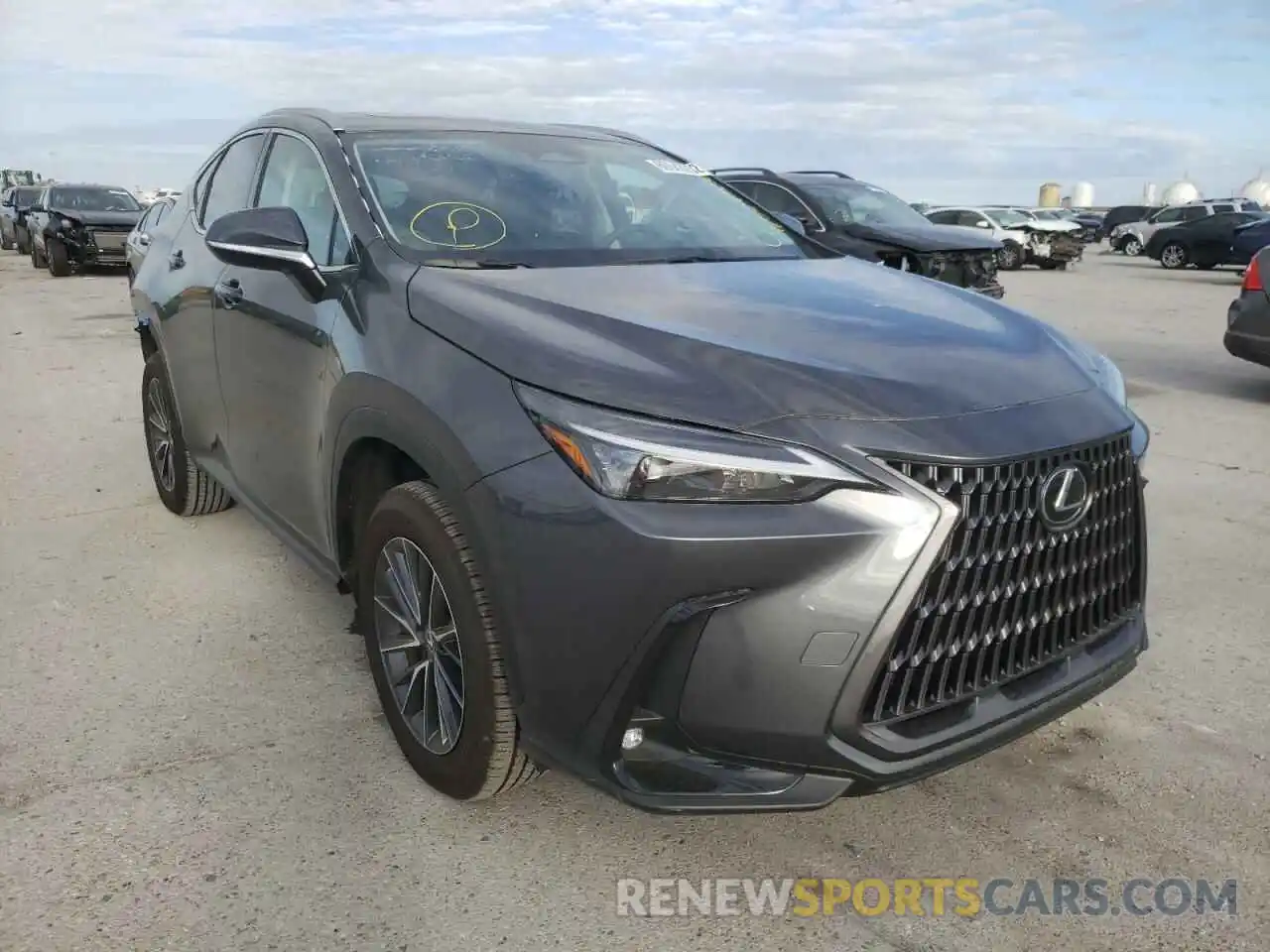 1 Photograph of a damaged car 2T2AKCEZ5NC002522 LEXUS NX 350H 2022