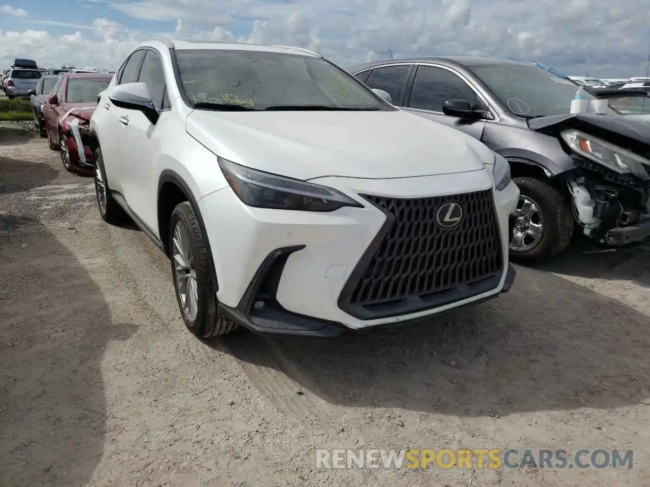 1 Photograph of a damaged car 2T2GKCEZ4NC003333 LEXUS NX 350H 2022