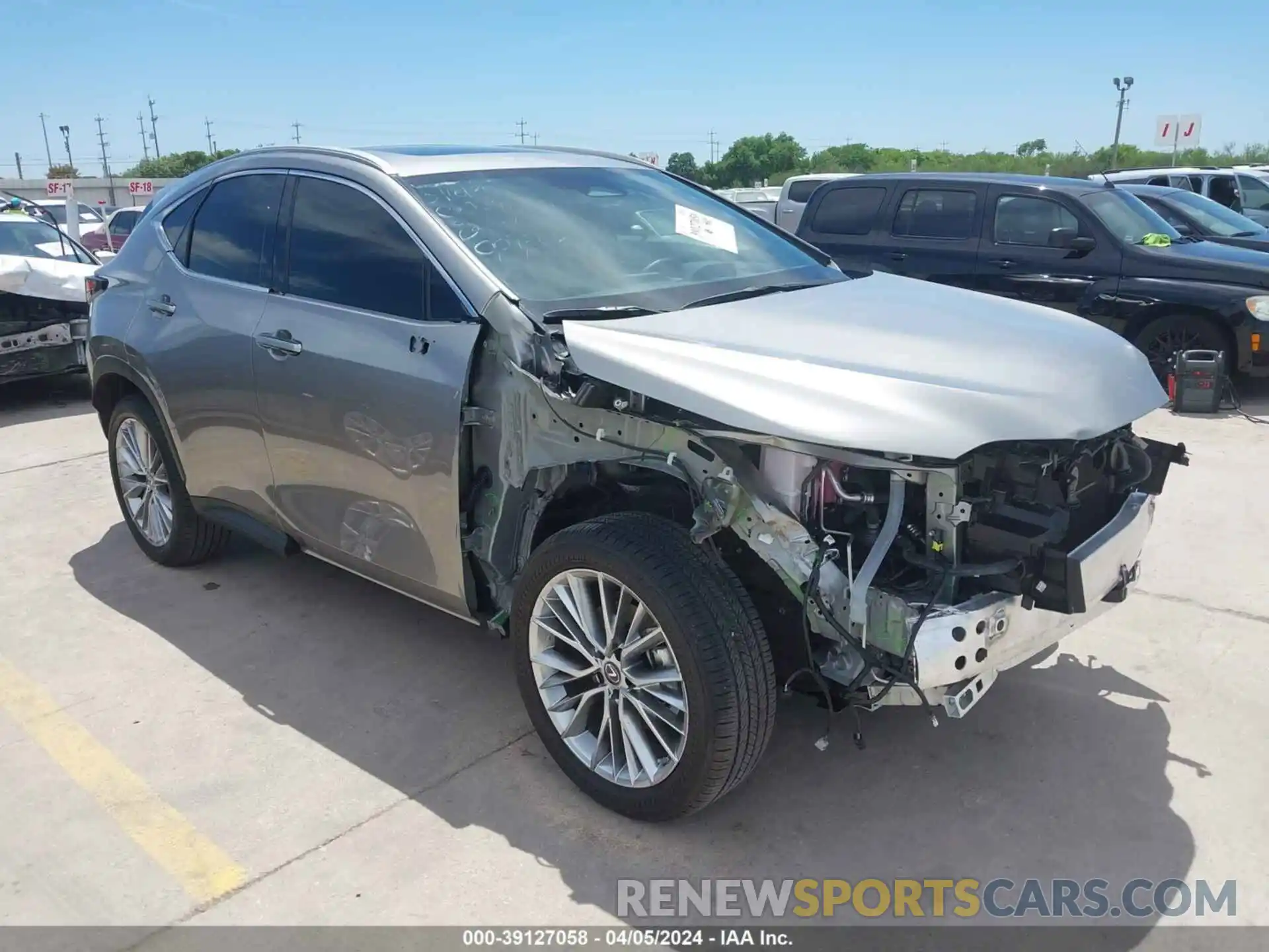 1 Photograph of a damaged car 2T2GKCEZ8NC009202 LEXUS NX 350H 2022