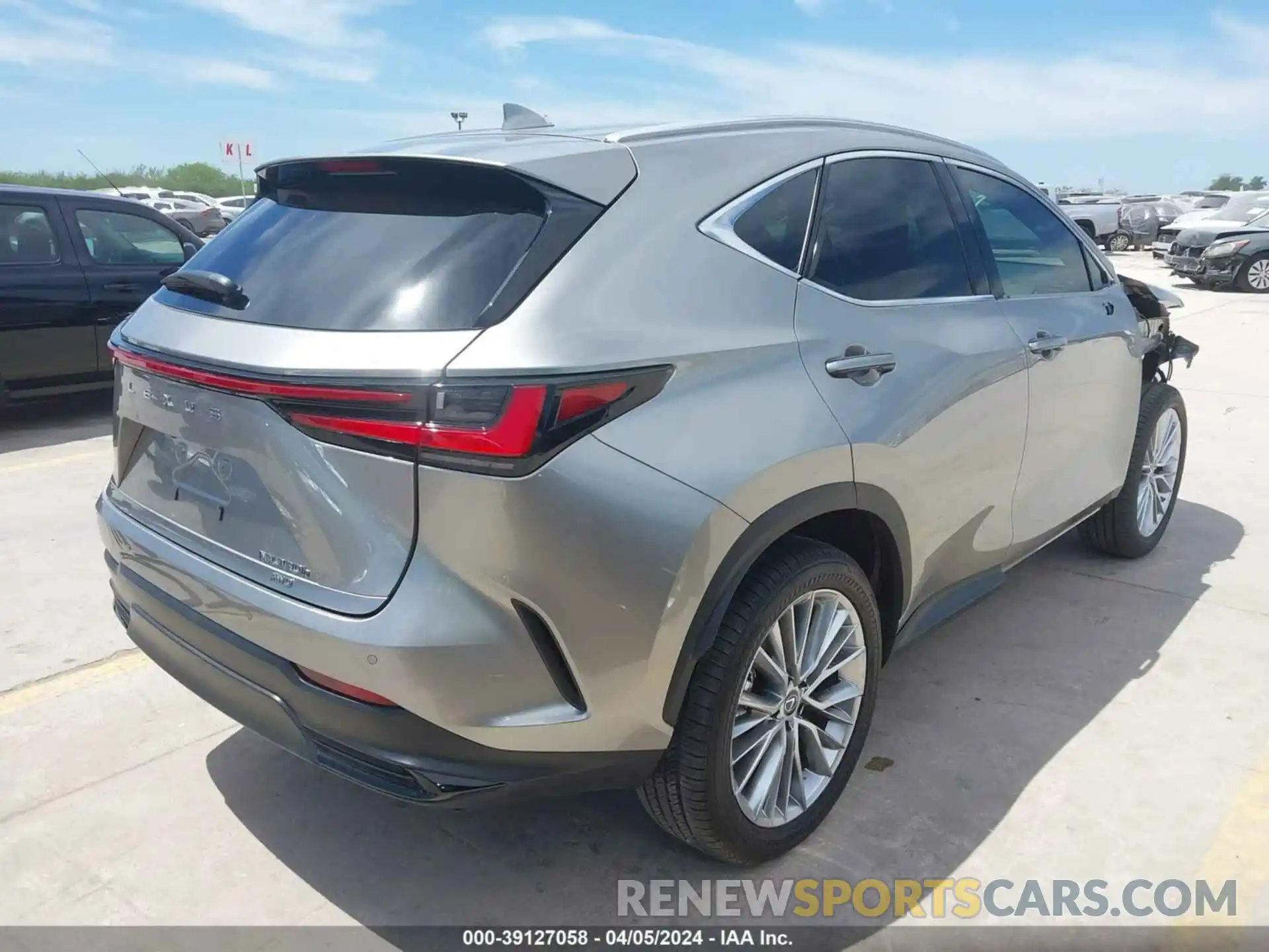 4 Photograph of a damaged car 2T2GKCEZ8NC009202 LEXUS NX 350H 2022