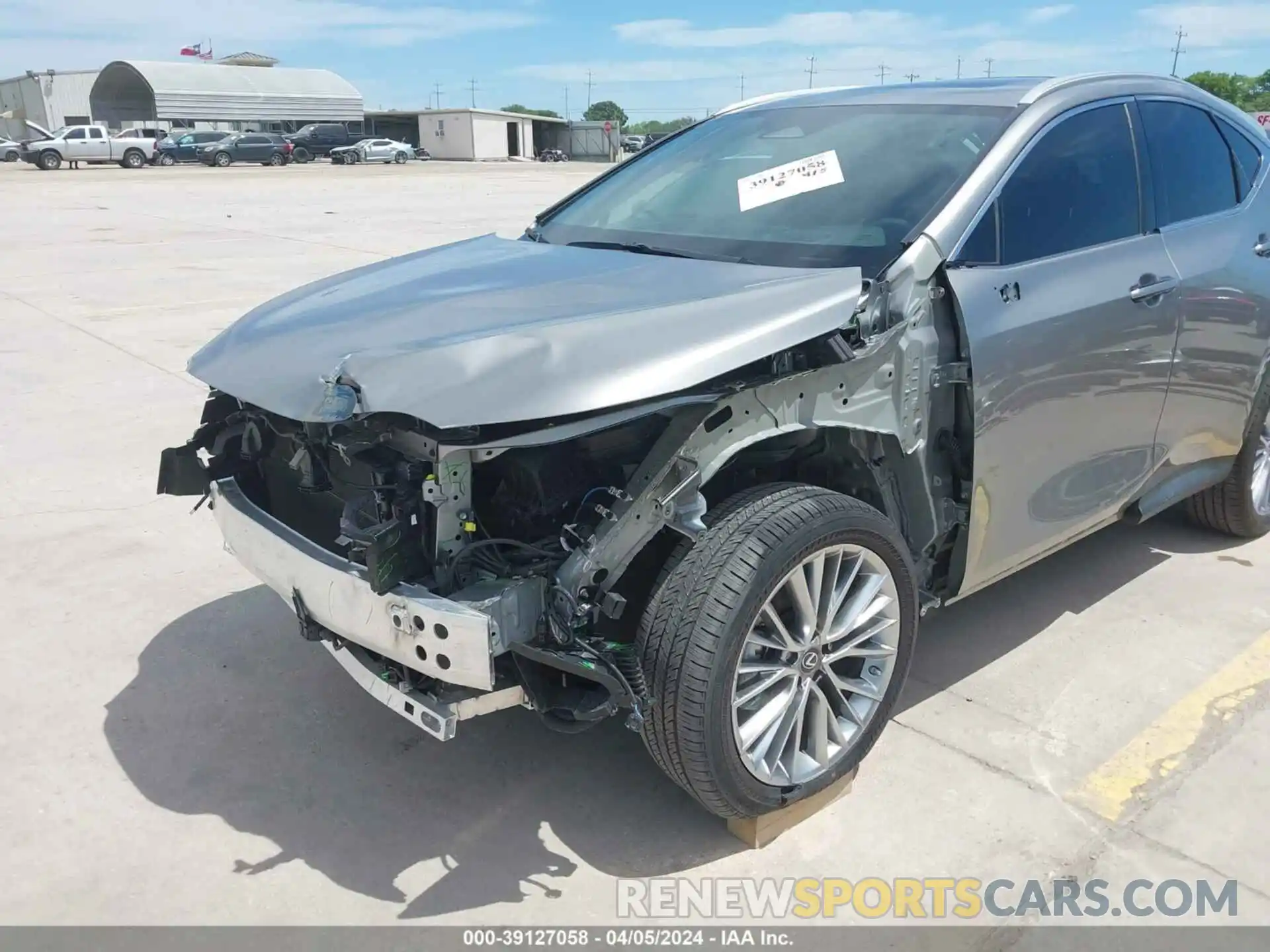 6 Photograph of a damaged car 2T2GKCEZ8NC009202 LEXUS NX 350H 2022