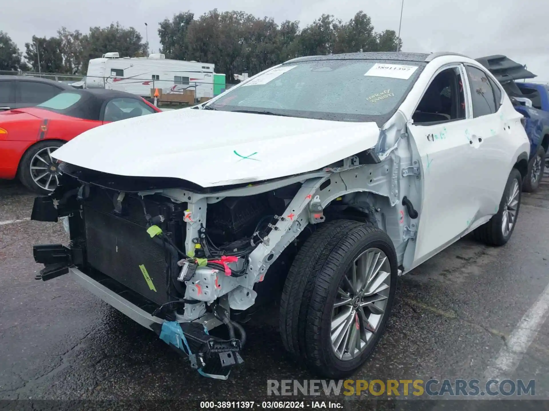 6 Фотография поврежденного автомобиля JTJHKCEZ3R5010640 LEXUS NX 350H 2024