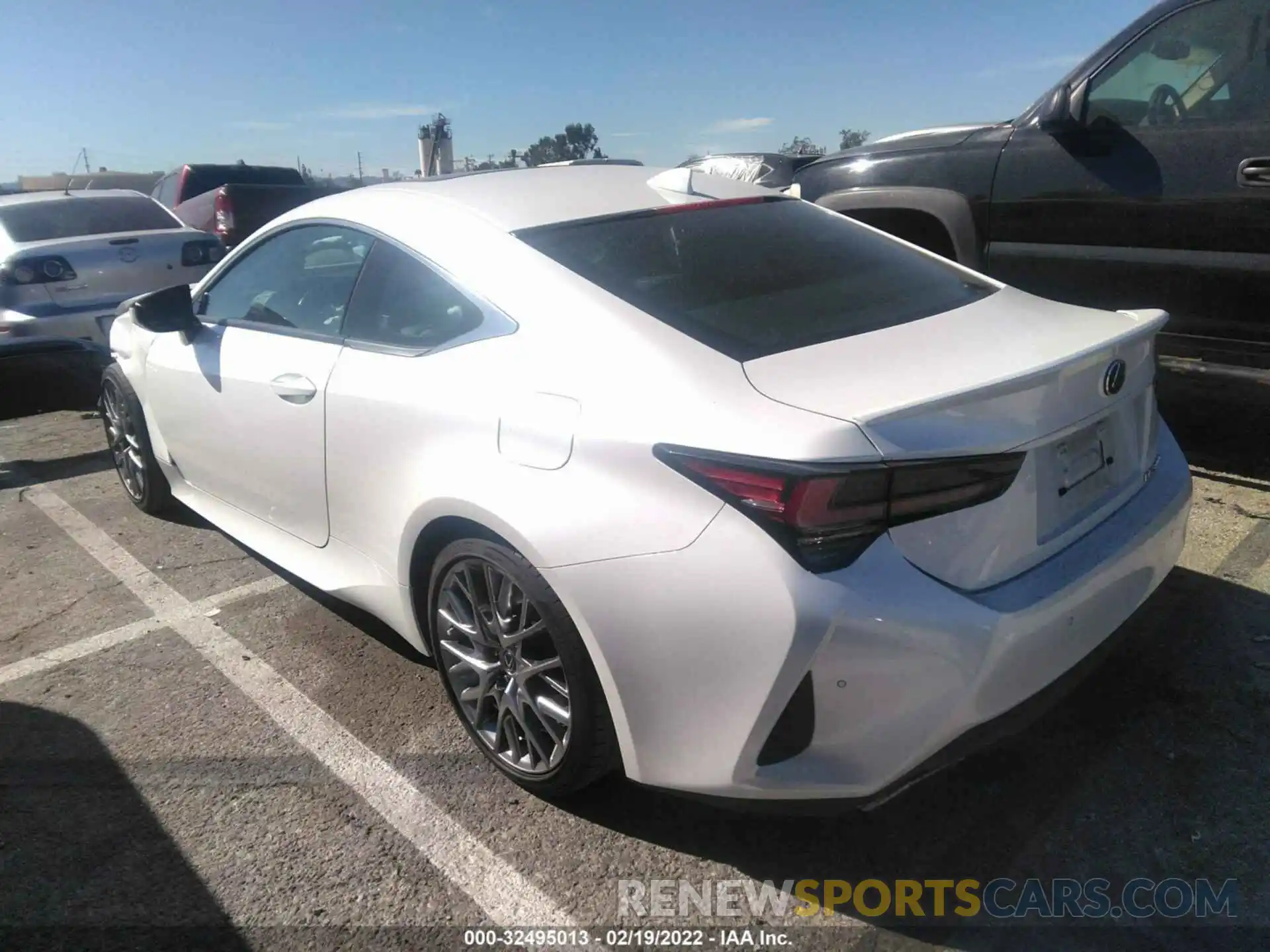 3 Photograph of a damaged car JTHHA5BC2K5010392 LEXUS RC 2019