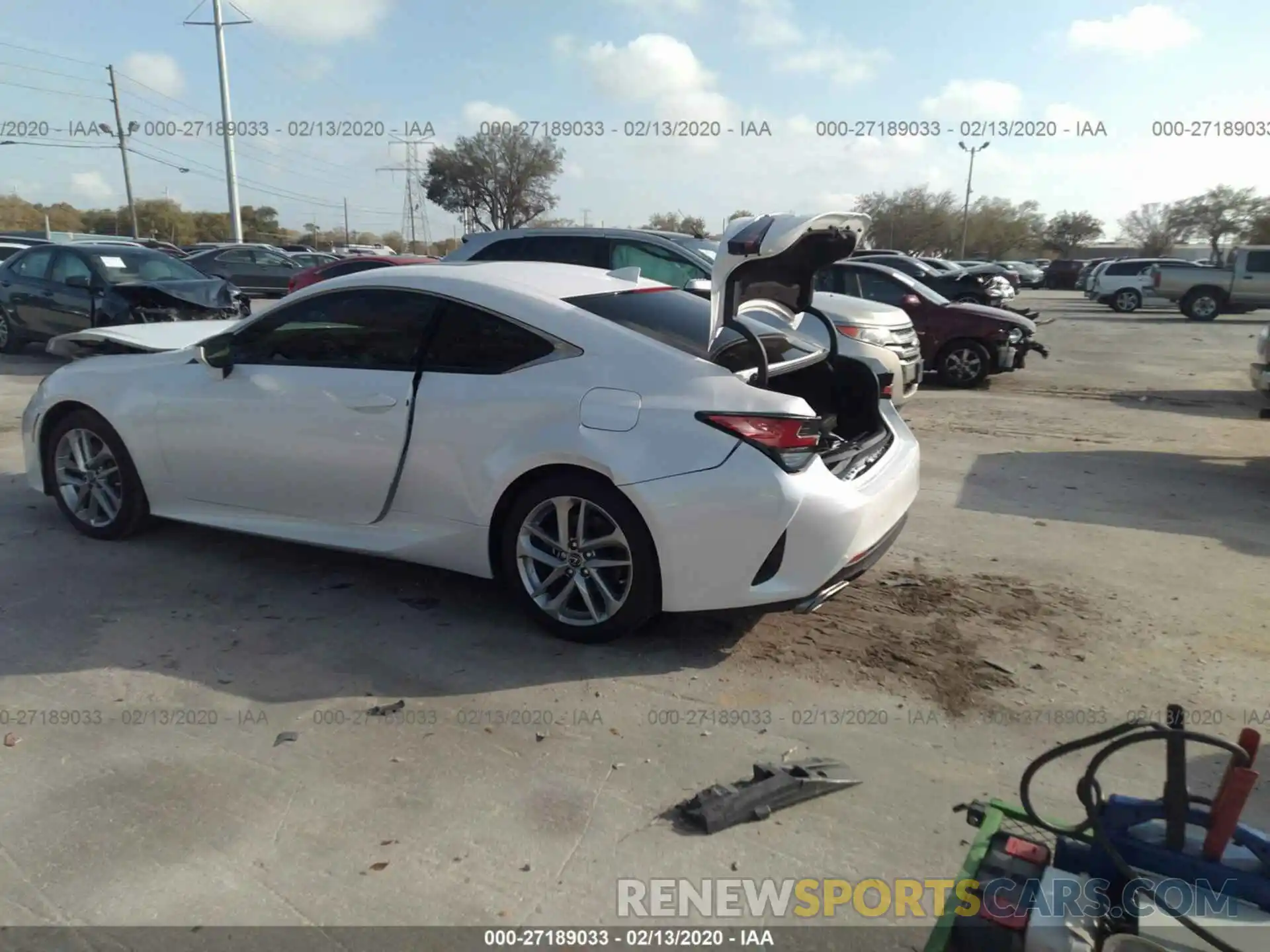 3 Photograph of a damaged car JTHHA5BC6K5010170 LEXUS RC 2019