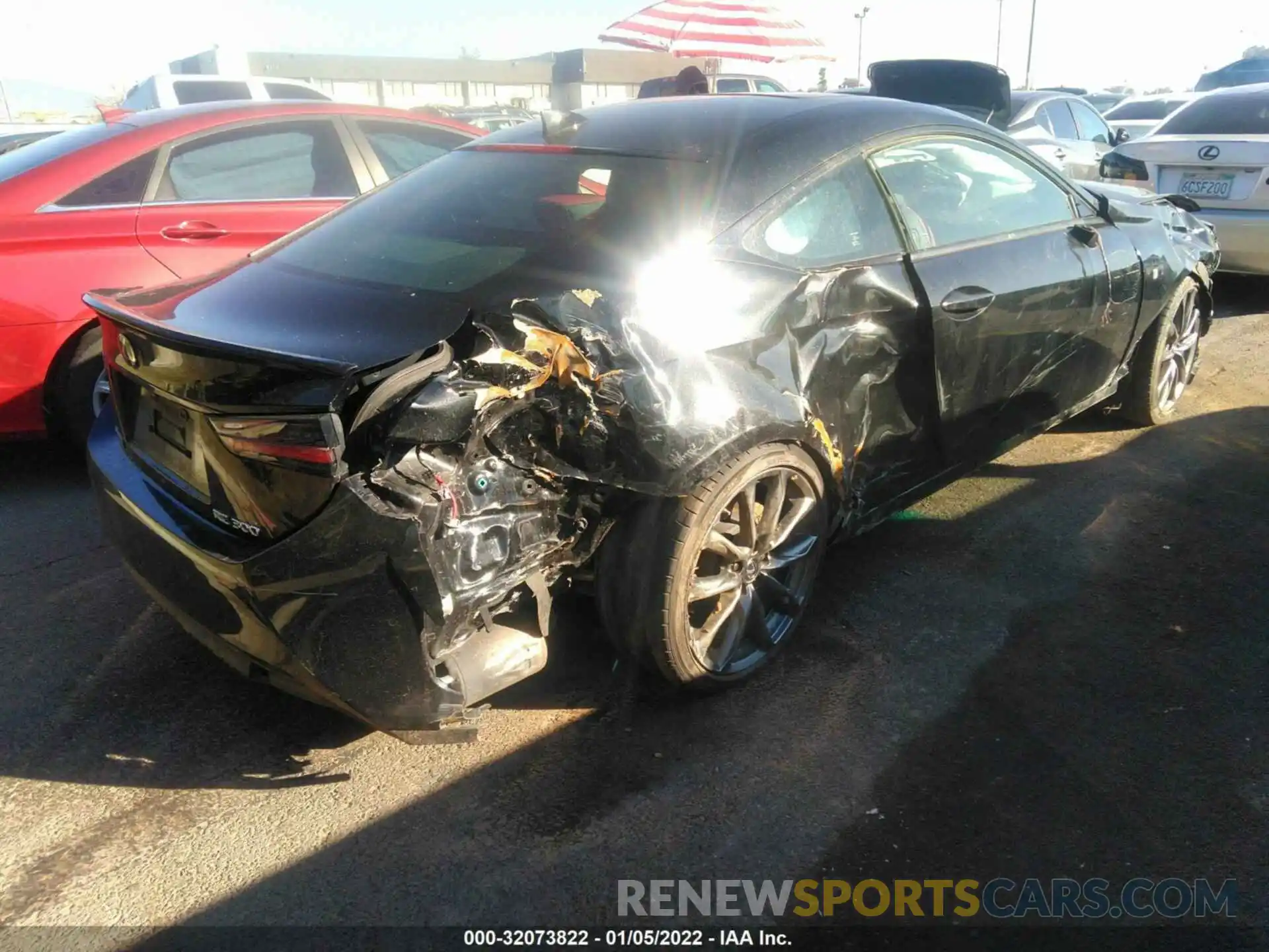 4 Photograph of a damaged car JTHHA5BC9K5009689 LEXUS RC 2019