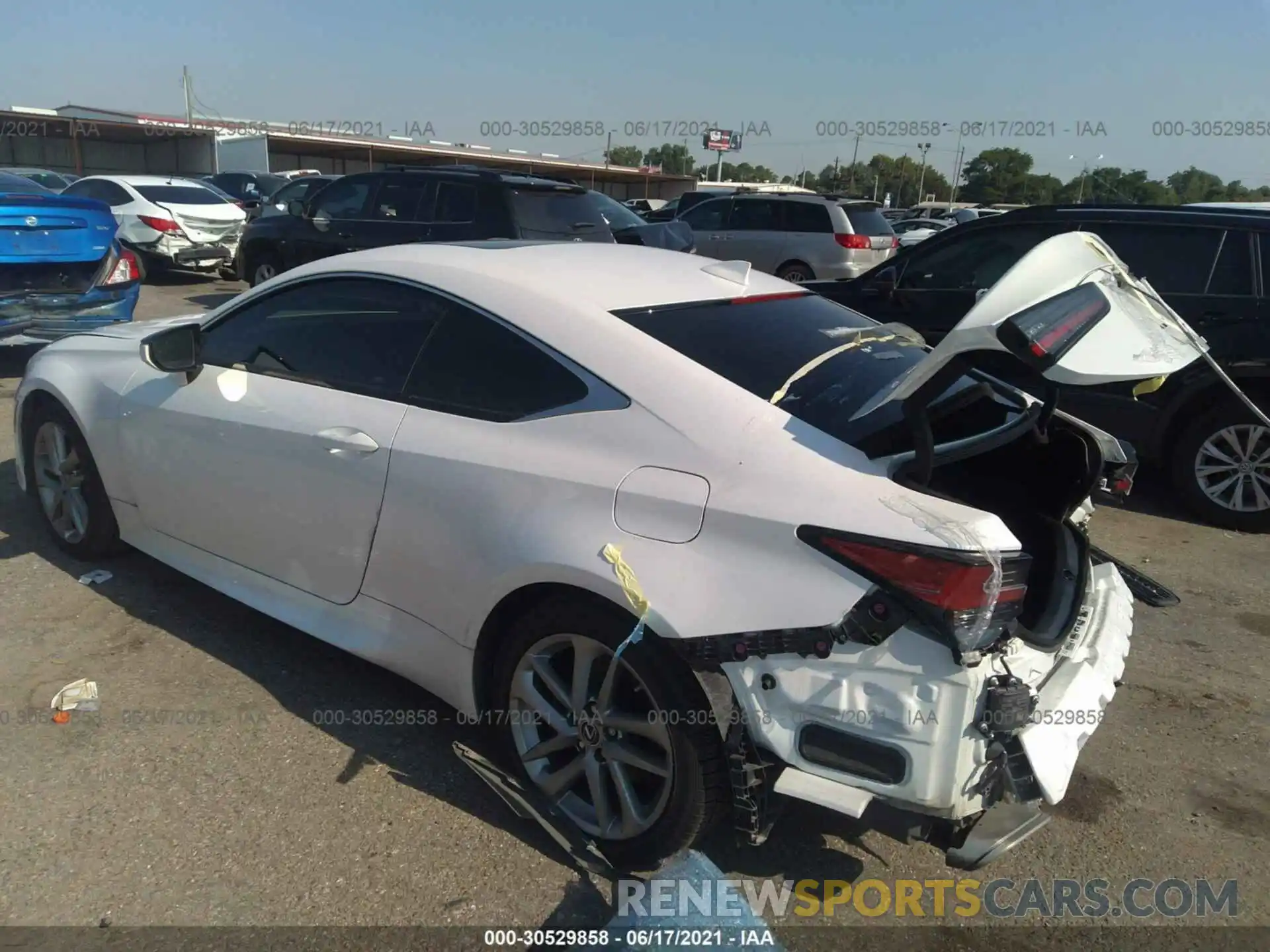 3 Photograph of a damaged car JTHAA5BC6L5010902 LEXUS RC 2020