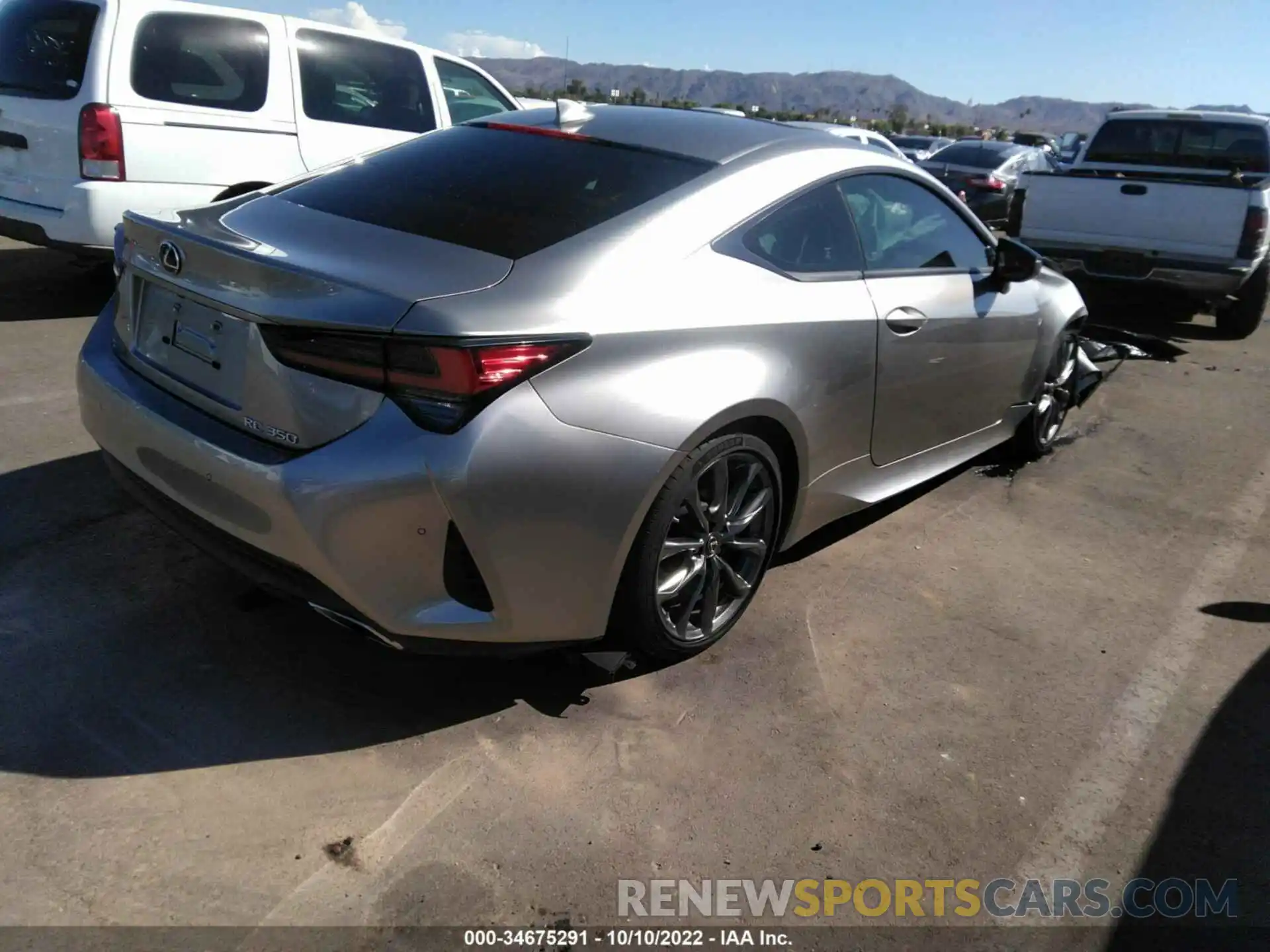 4 Photograph of a damaged car JTHGZ5BC3L5021911 LEXUS RC 2020