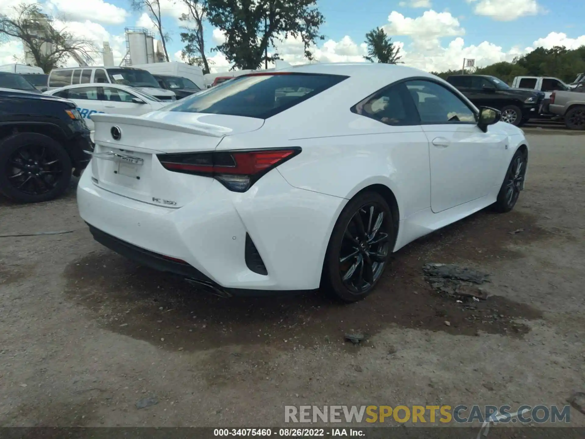 4 Photograph of a damaged car JTHGZ5BC5M5023547 LEXUS RC 2021