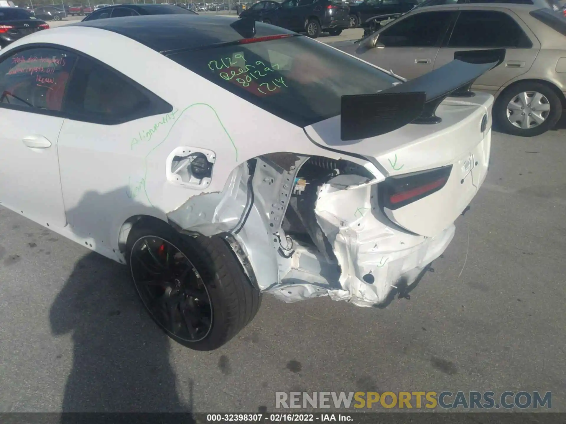 6 Photograph of a damaged car JTHYP5BCXM5008018 LEXUS RC F 2021