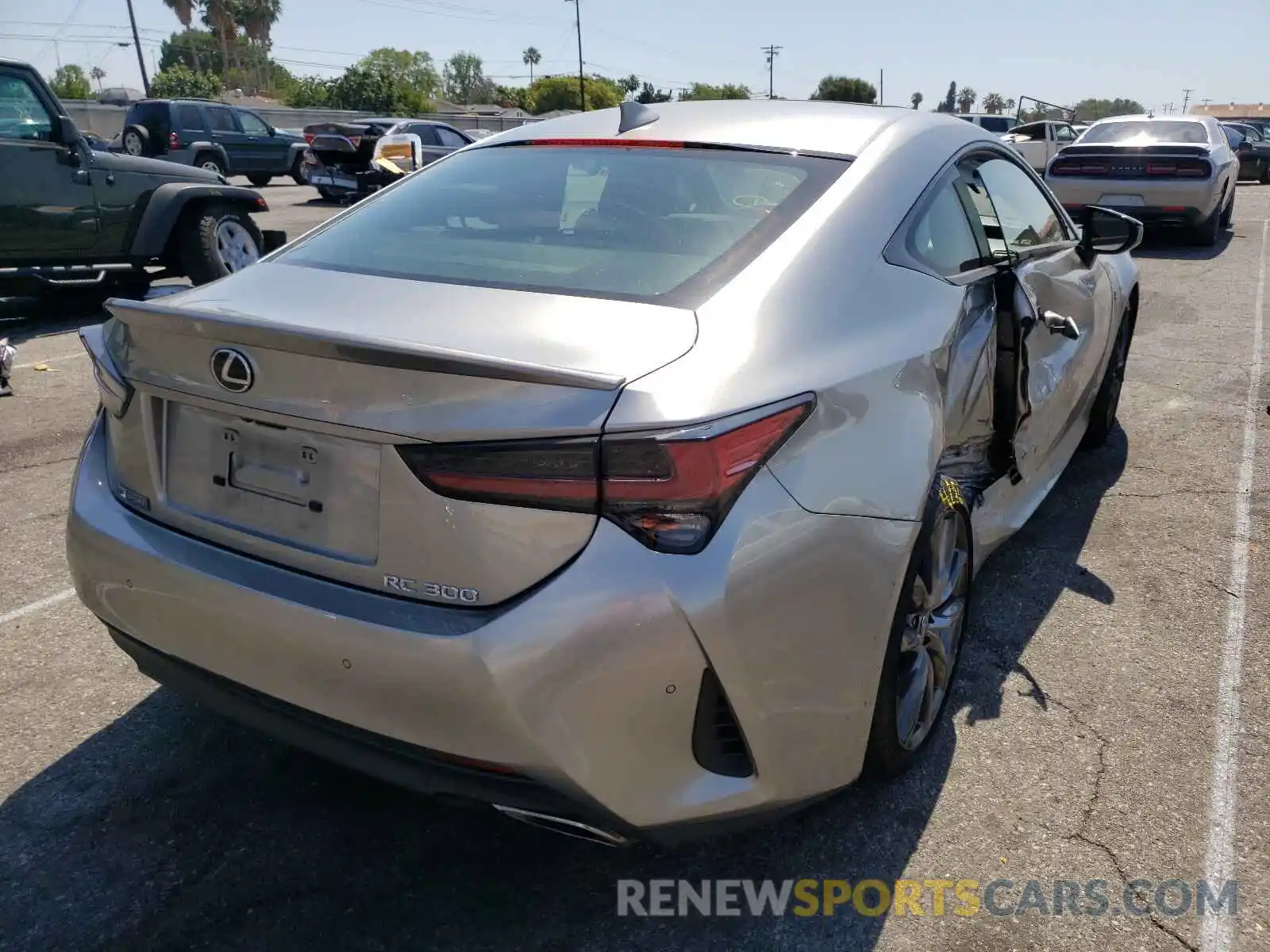 4 Photograph of a damaged car JTHHA5BC5K5008961 LEXUS RC300 2019