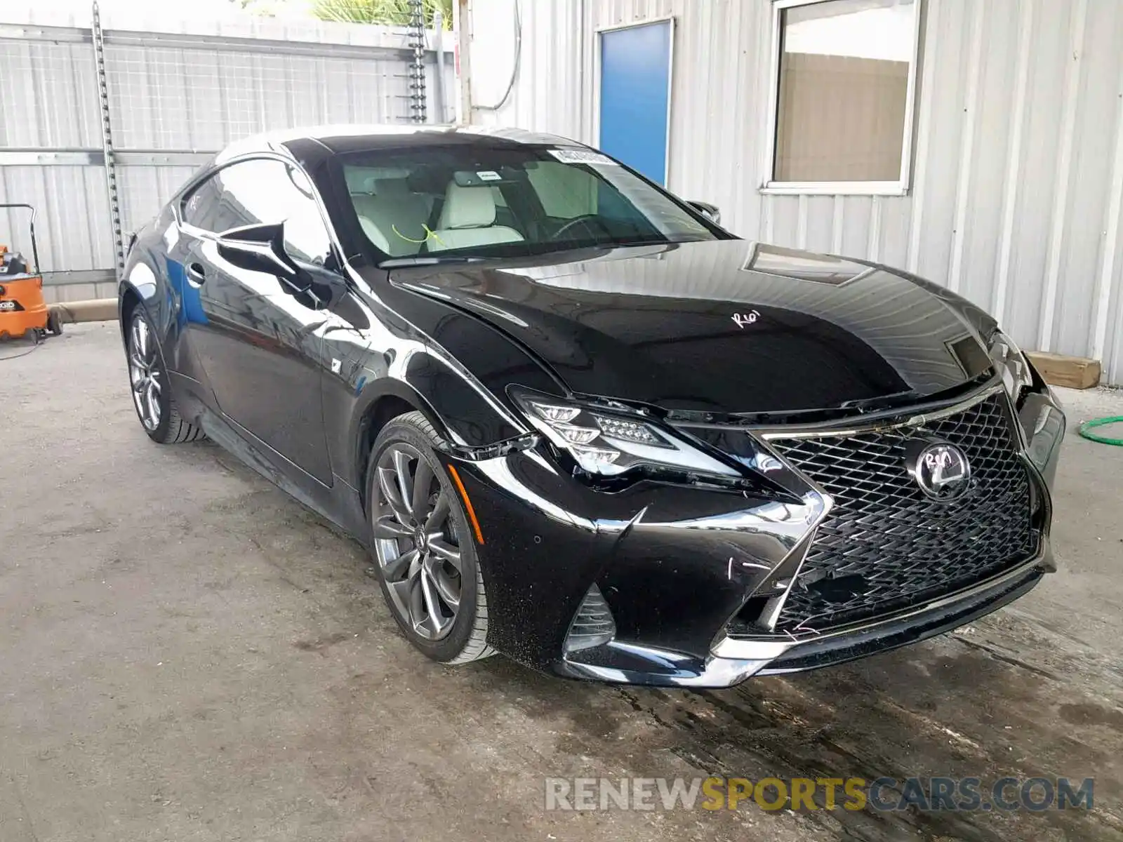 1 Photograph of a damaged car JTHHZ5BCXK5019379 LEXUS RC300 2019