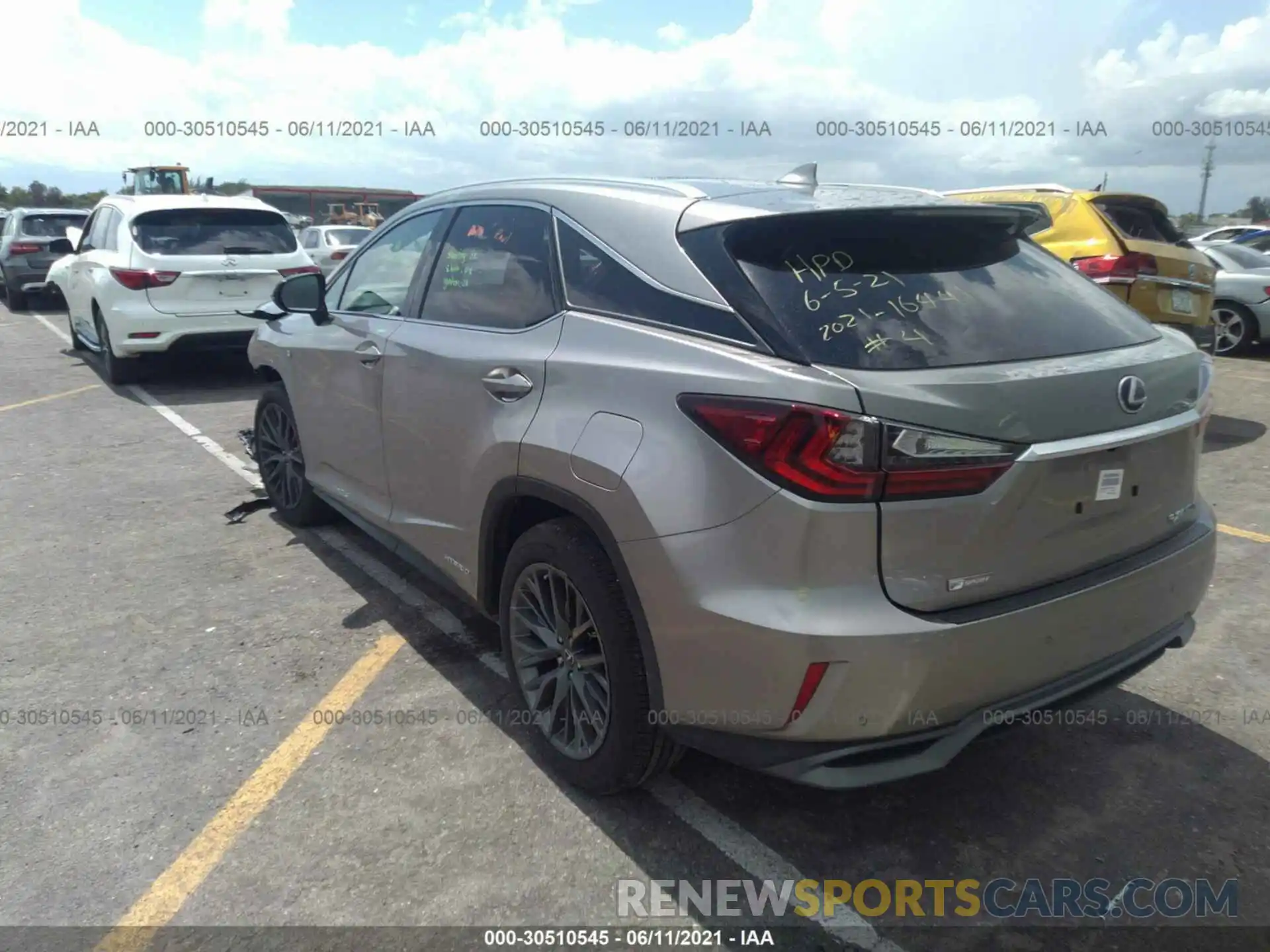 3 Photograph of a damaged car 2T2BGMCA1KC041970 LEXUS RX 2019