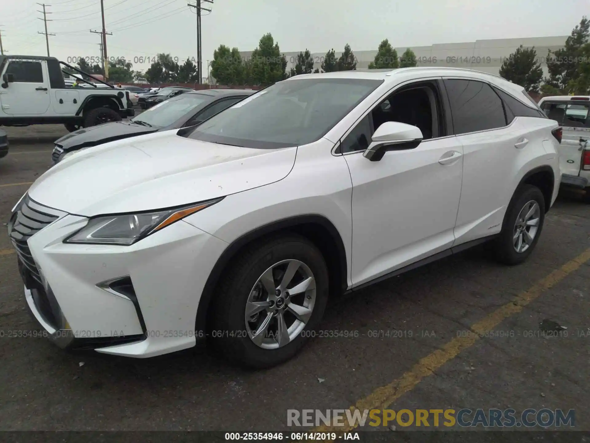 2 Photograph of a damaged car 2T2BGMCA2KC033425 LEXUS RX 2019