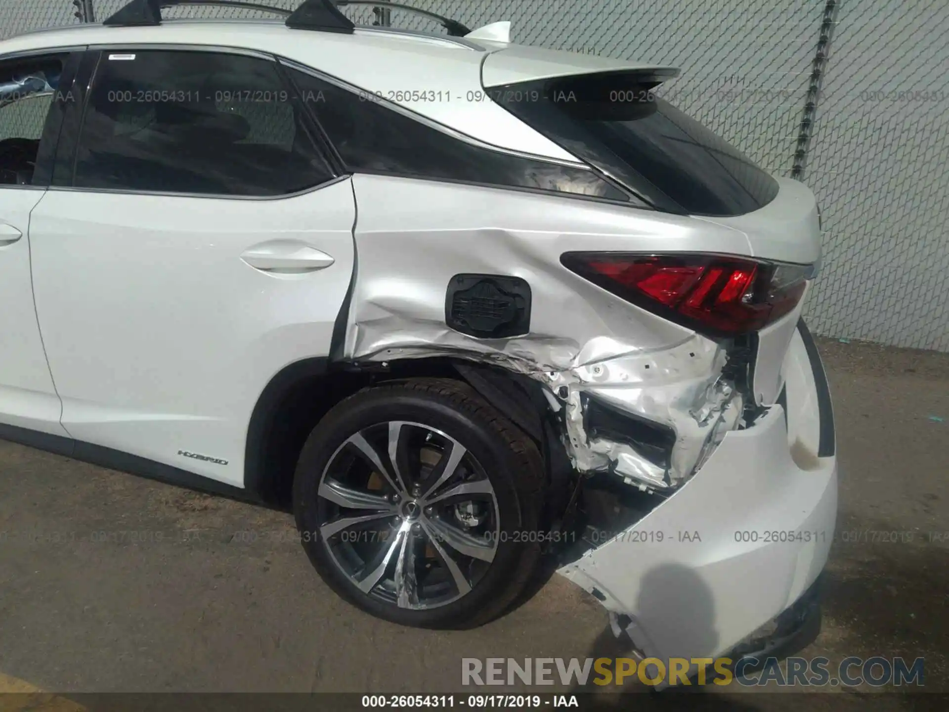 6 Photograph of a damaged car 2T2BGMCA2KC041122 LEXUS RX 2019