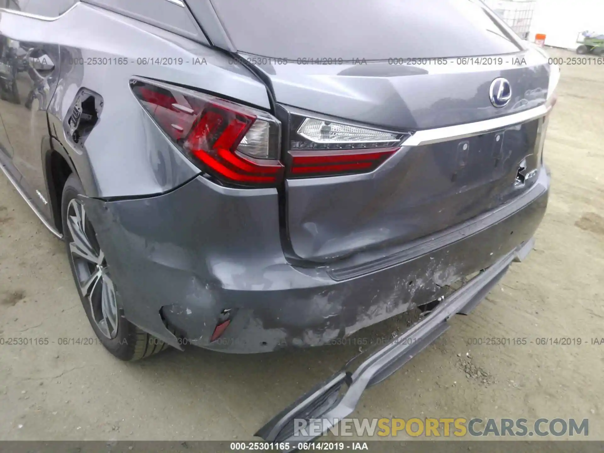 6 Photograph of a damaged car 2T2BGMCA4KC033328 LEXUS RX 2019