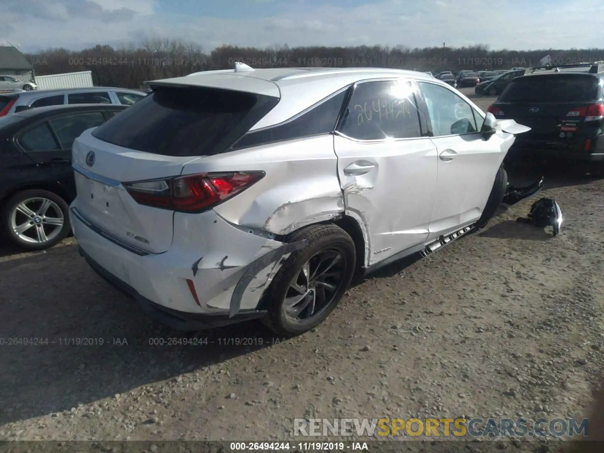 4 Photograph of a damaged car 2T2BGMCA4KC040943 LEXUS RX 2019