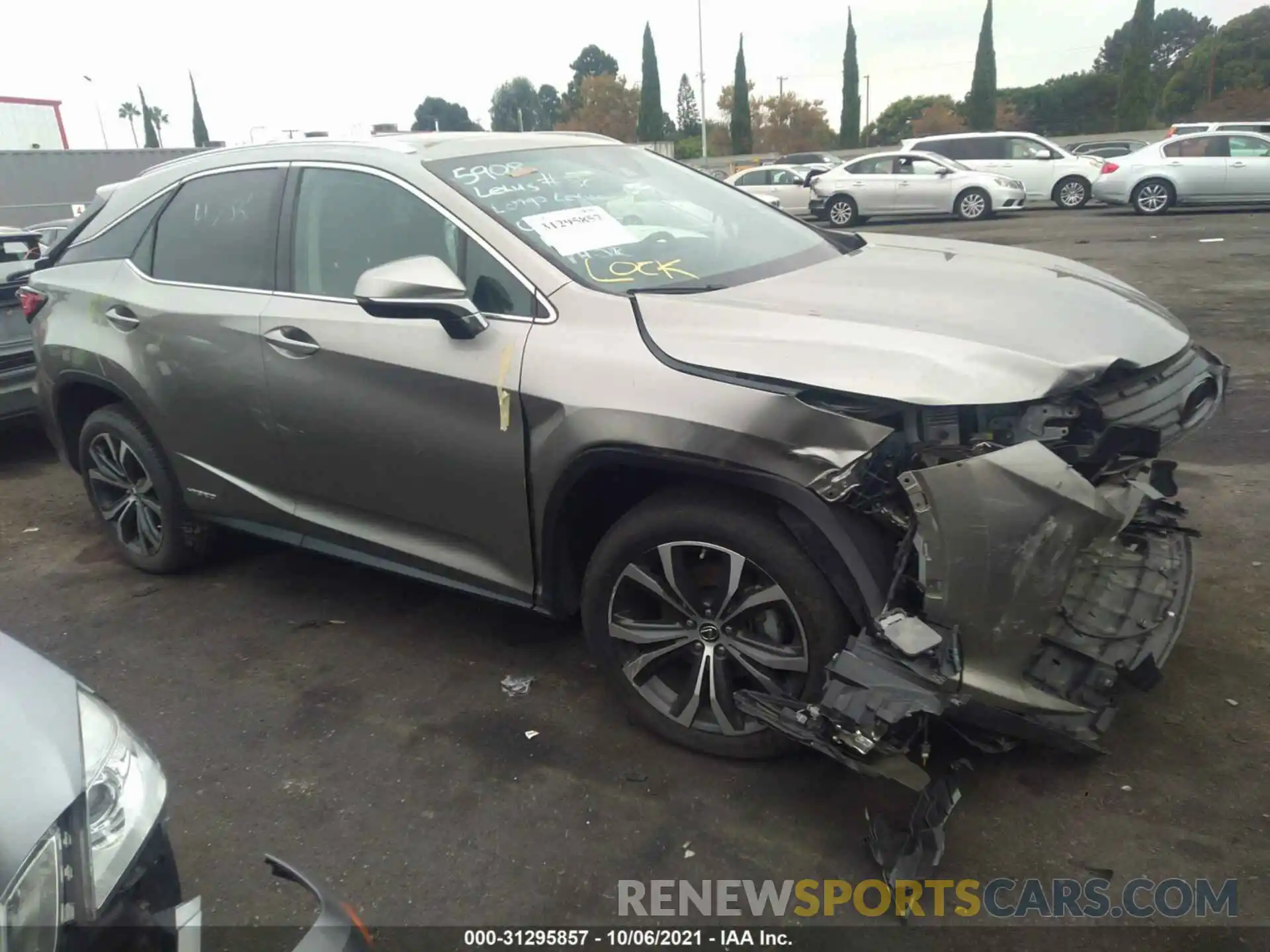 1 Photograph of a damaged car 2T2BGMCA5KC036951 LEXUS RX 2019