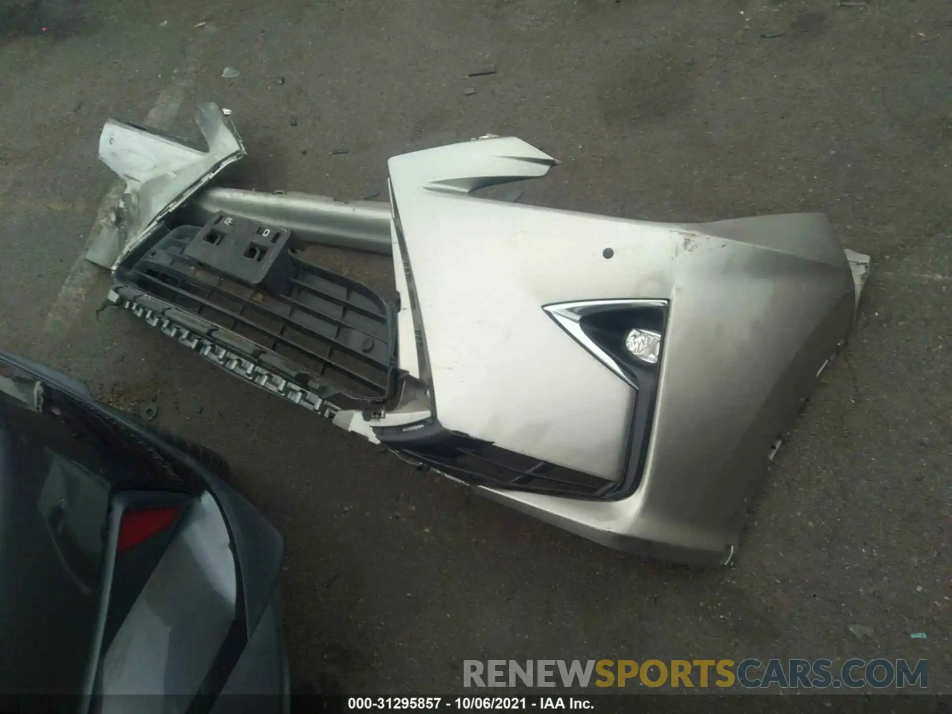 11 Photograph of a damaged car 2T2BGMCA5KC036951 LEXUS RX 2019